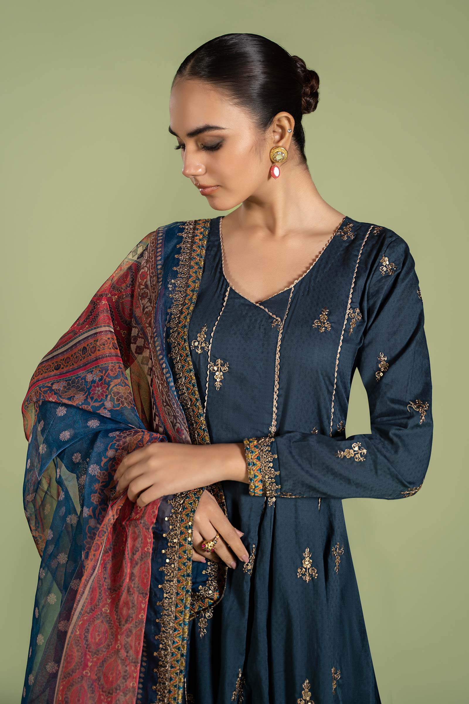 3 Piece Embroidered Dobby Suit - Image 3