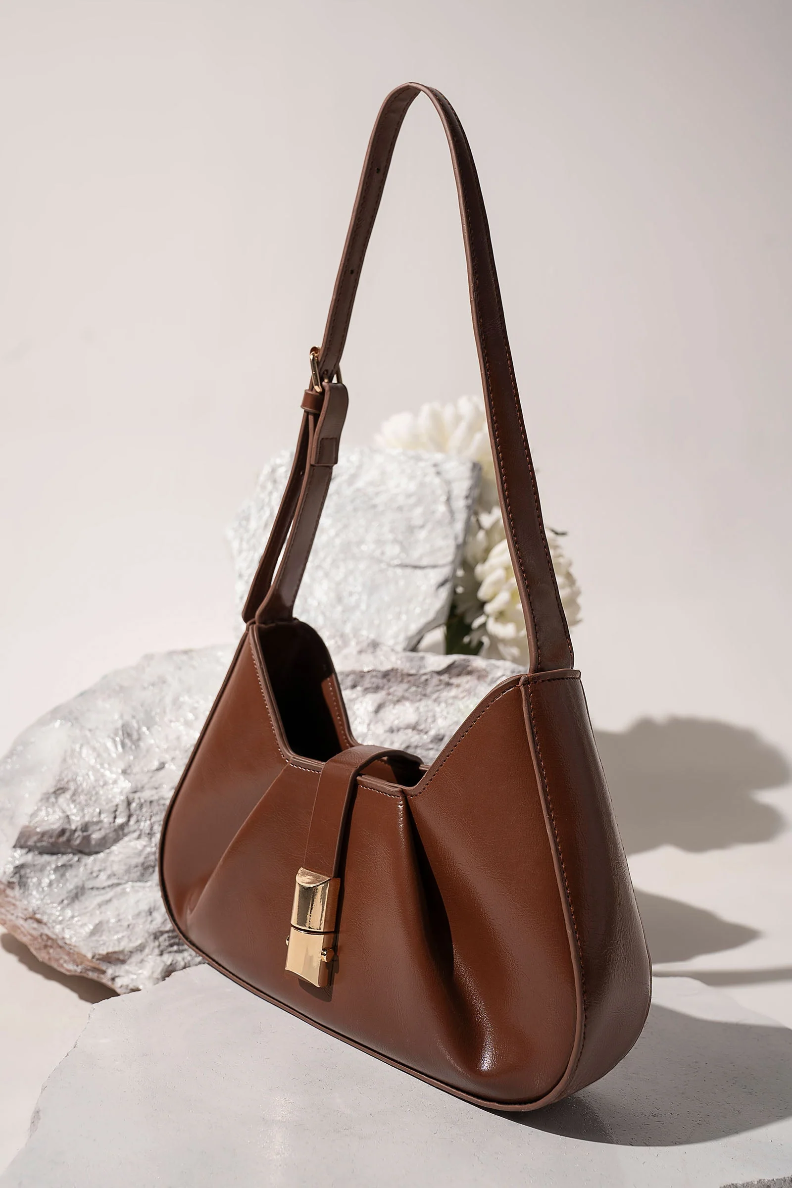 Fold-Pleat Shoulder Bag - Image 6