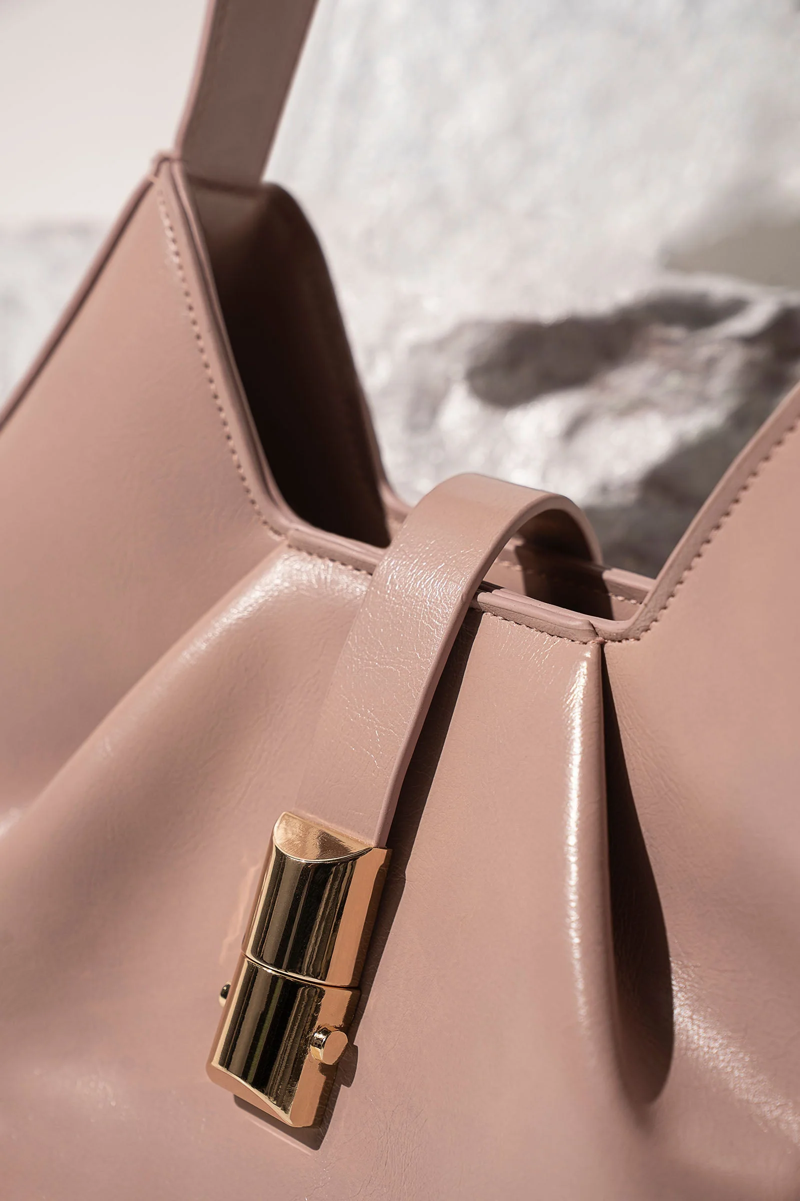Fold-Pleat Shoulder Bag - Image 4