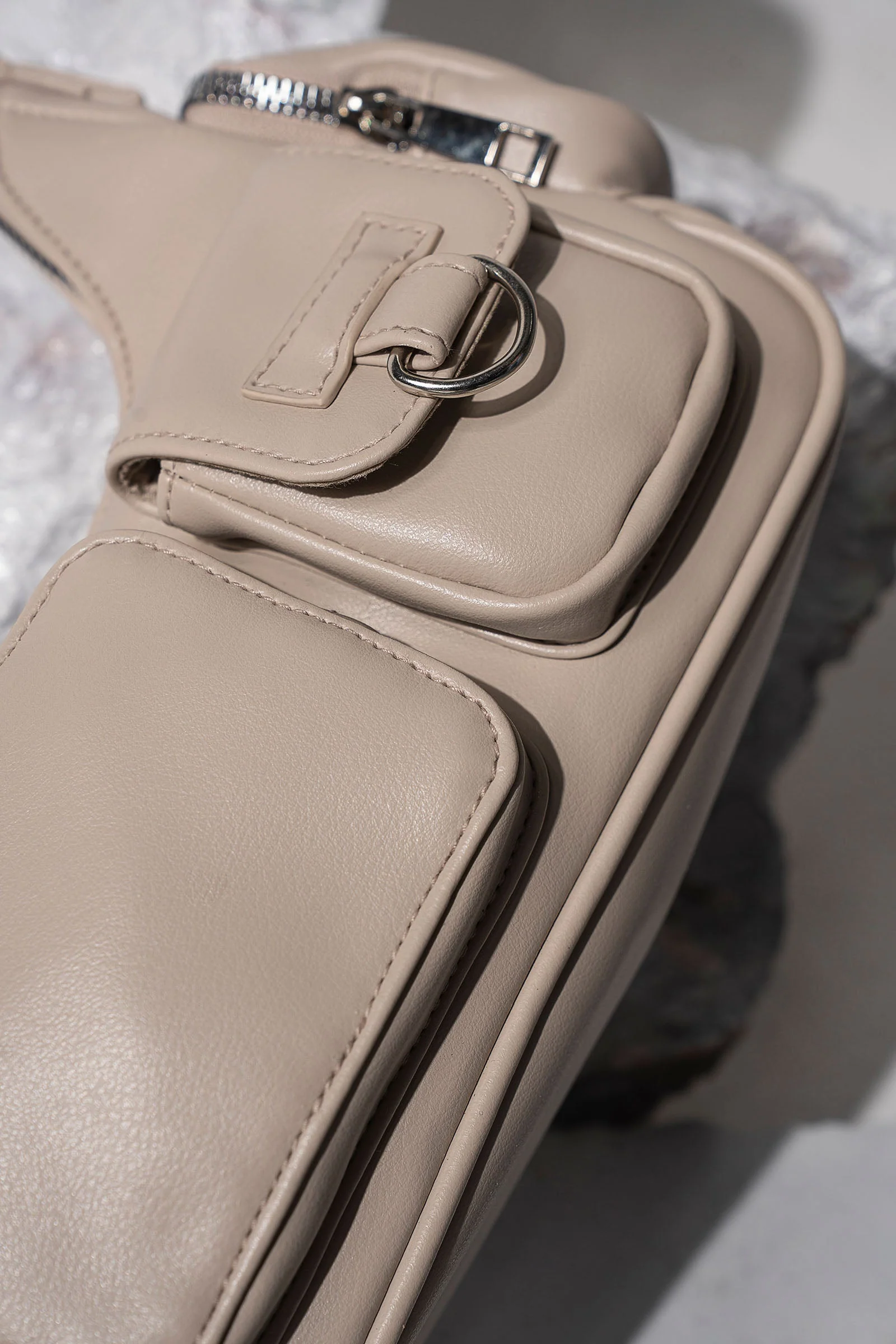 Multi-Pocket Hobo Bag - Image 4