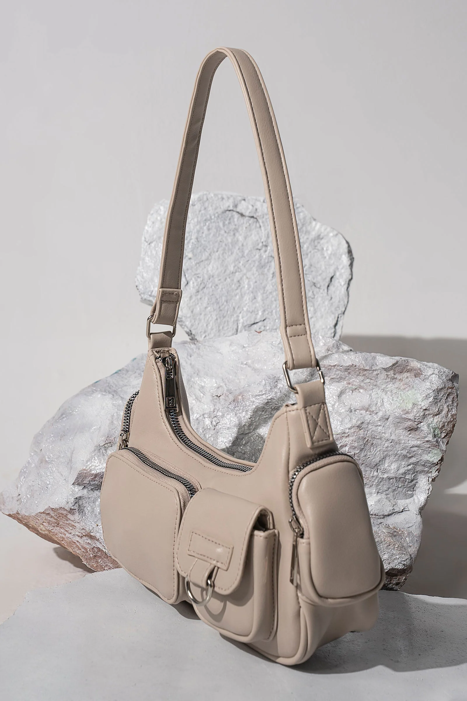 Multi-Pocket Hobo Bag - Image 5
