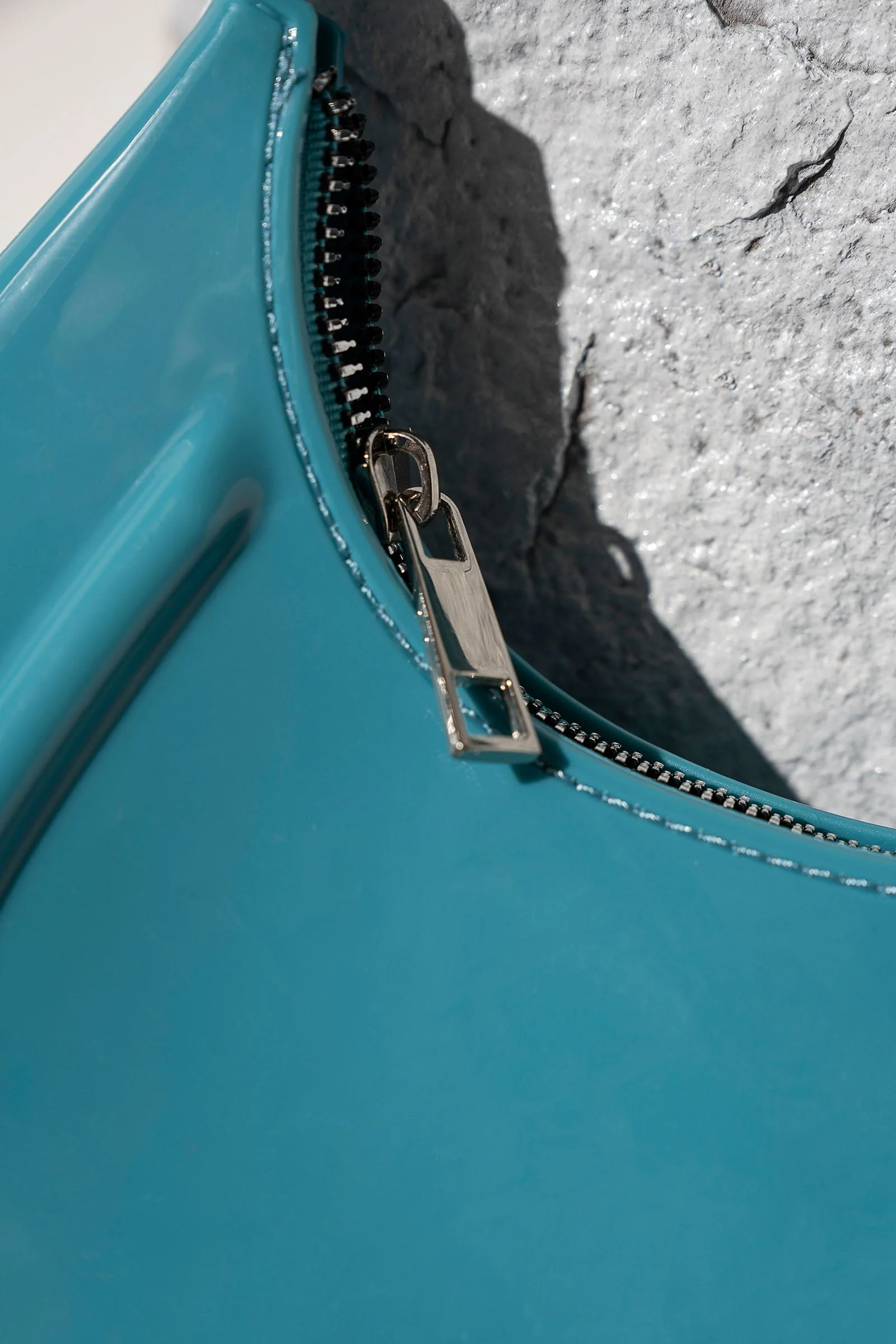 Hobo Moon Bag - Image 5