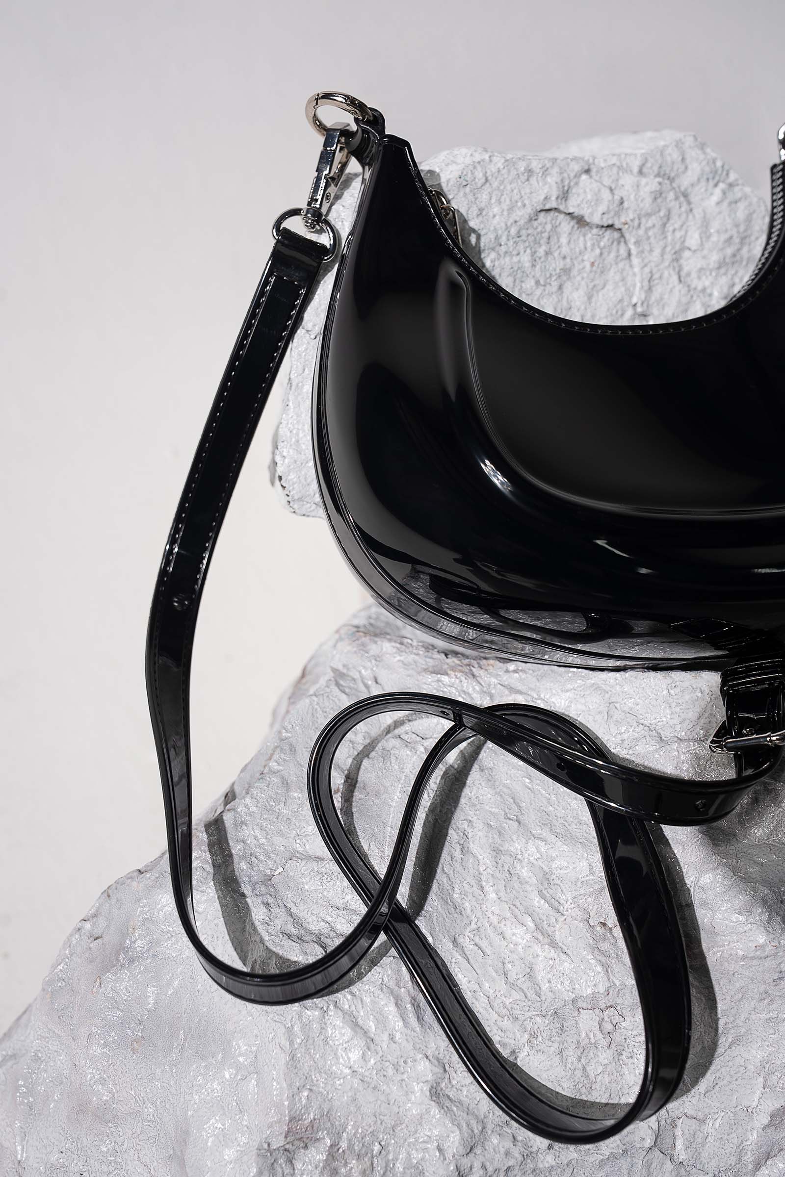 Hobo Moon Bag - Image 5