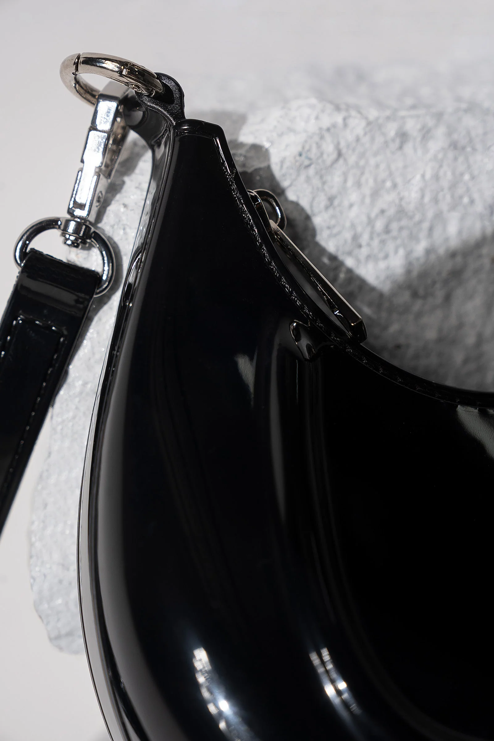 Hobo Moon Bag - Image 7
