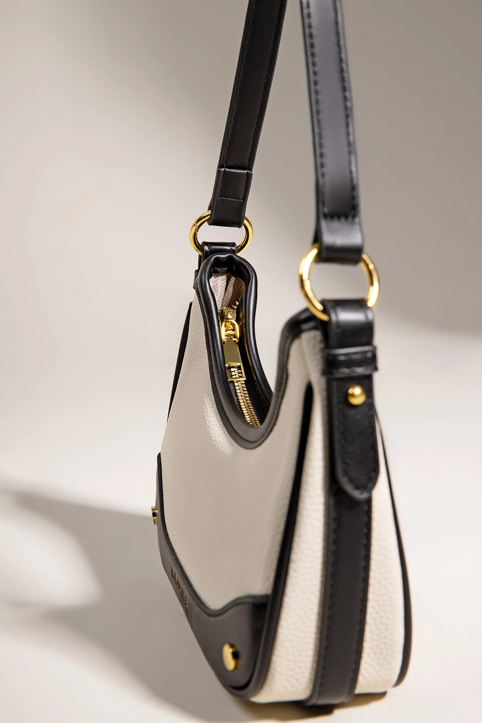 Textured Hobo Bag | ABG-S25-2A - Image 2