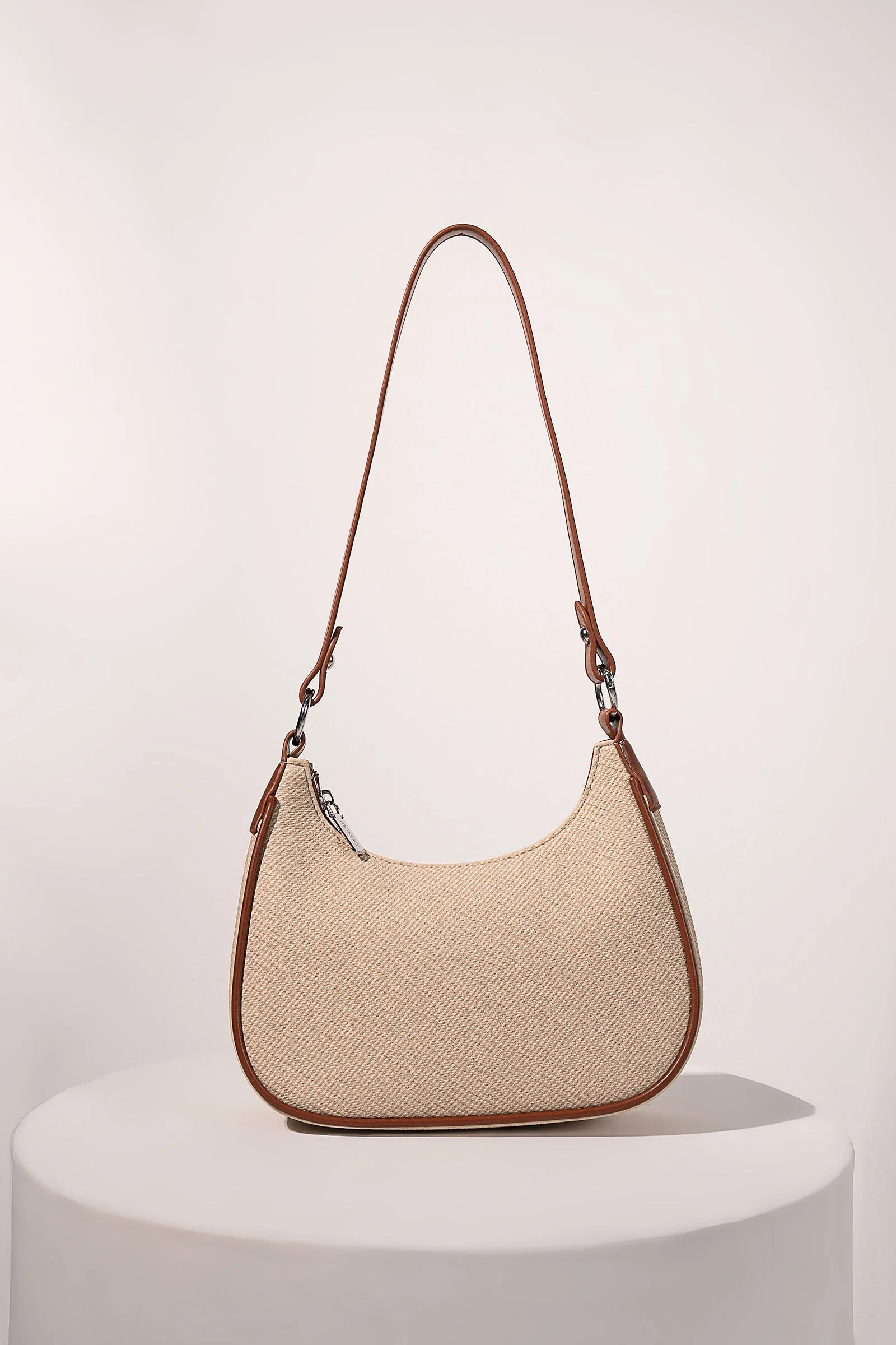 Everyday Baguette Bag - Image 4