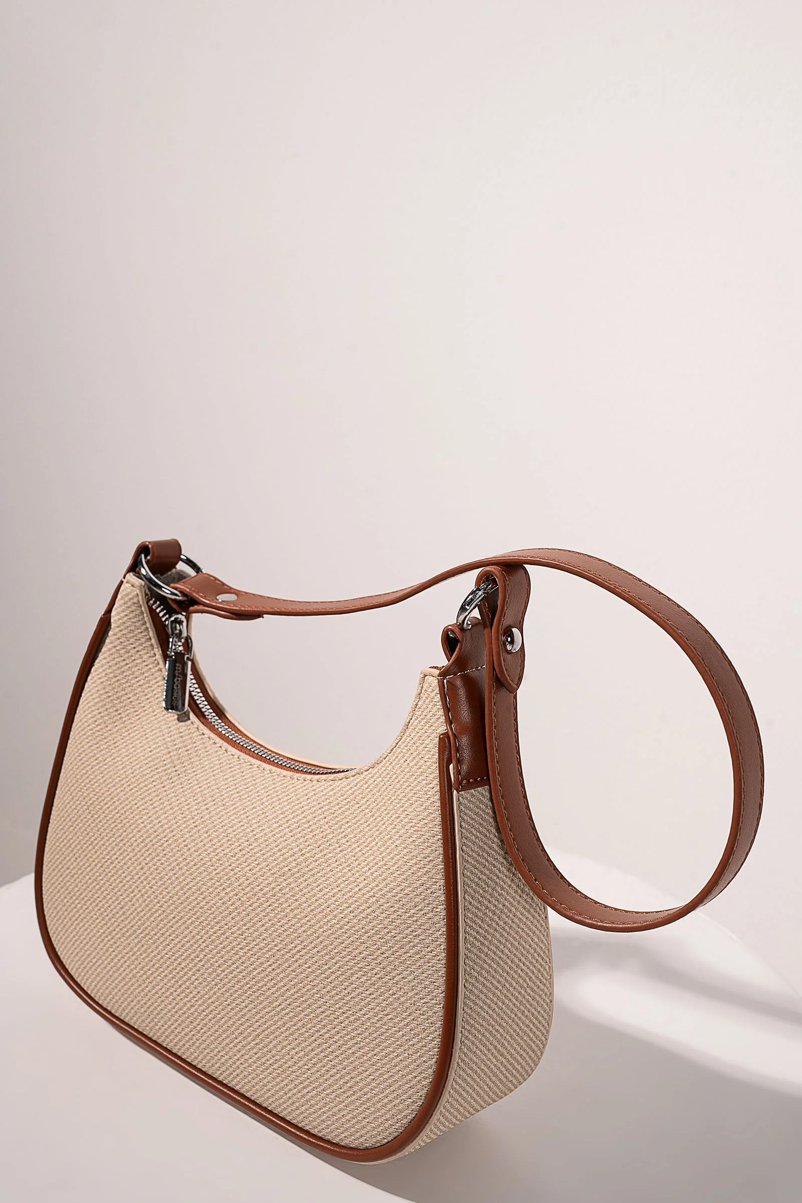 Everyday Baguette Bag - Image 5