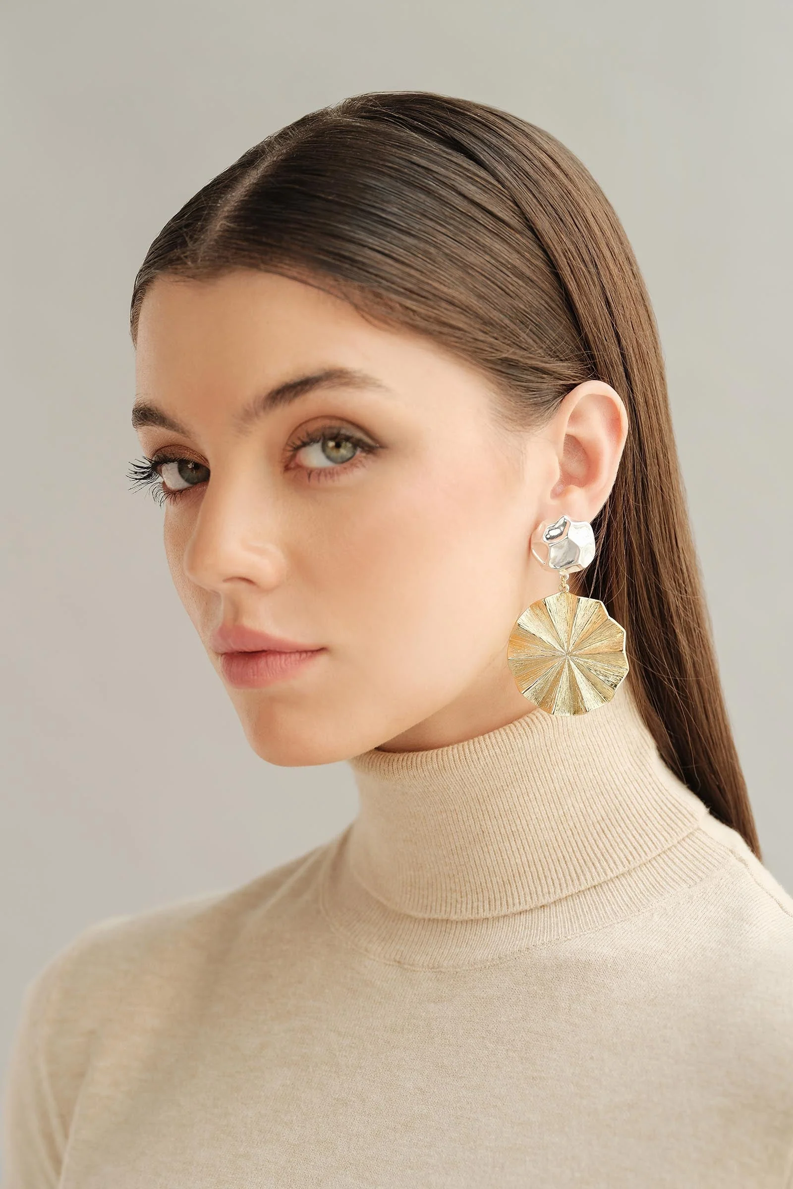 Geometrical Earrings - Image 3
