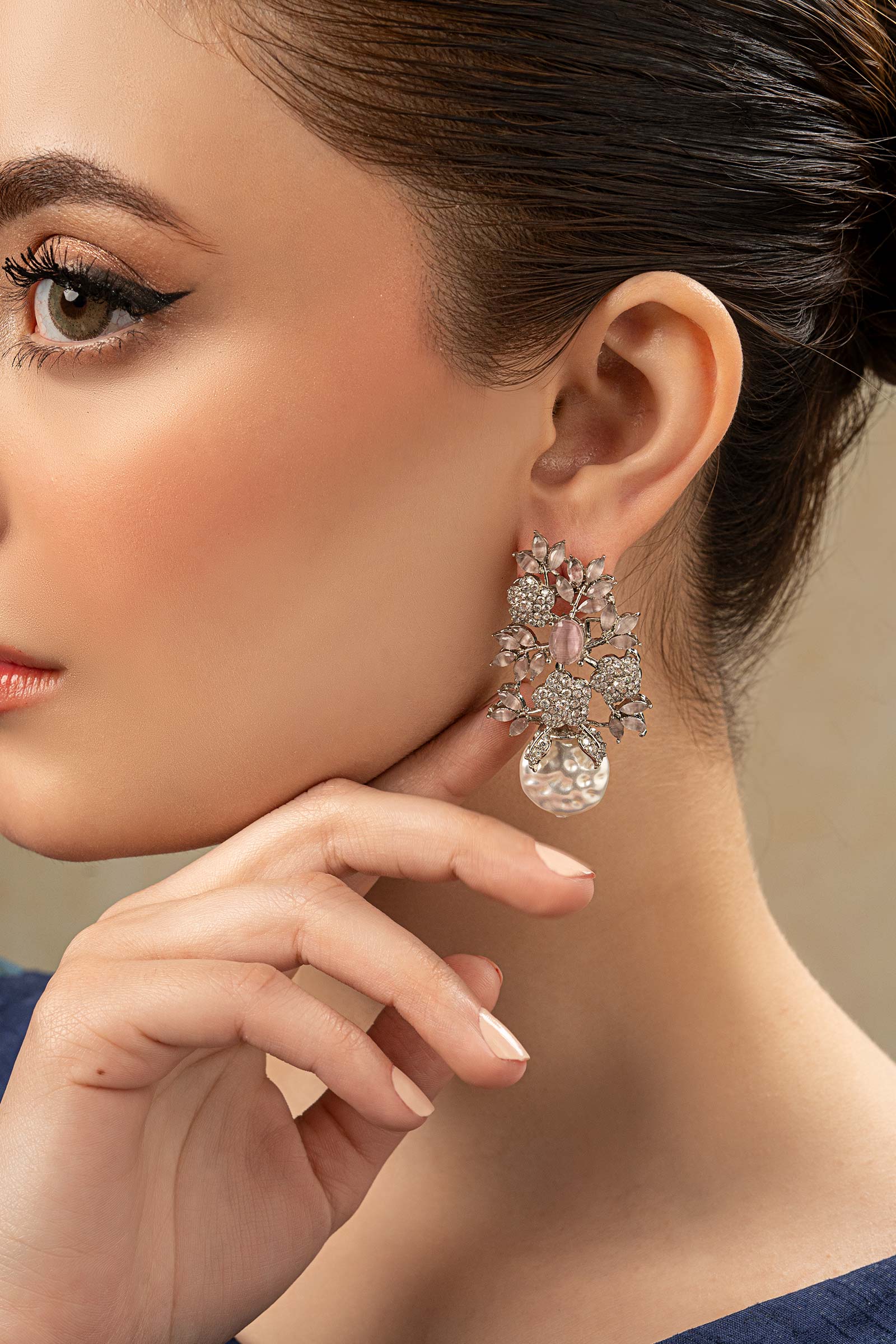 Ahlam Studs - Image 3