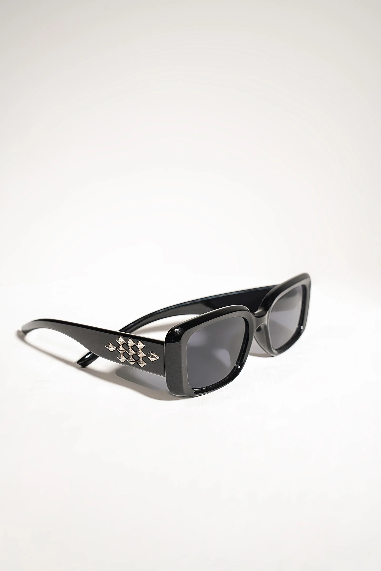 Retro Square Sunglasses - Image 2