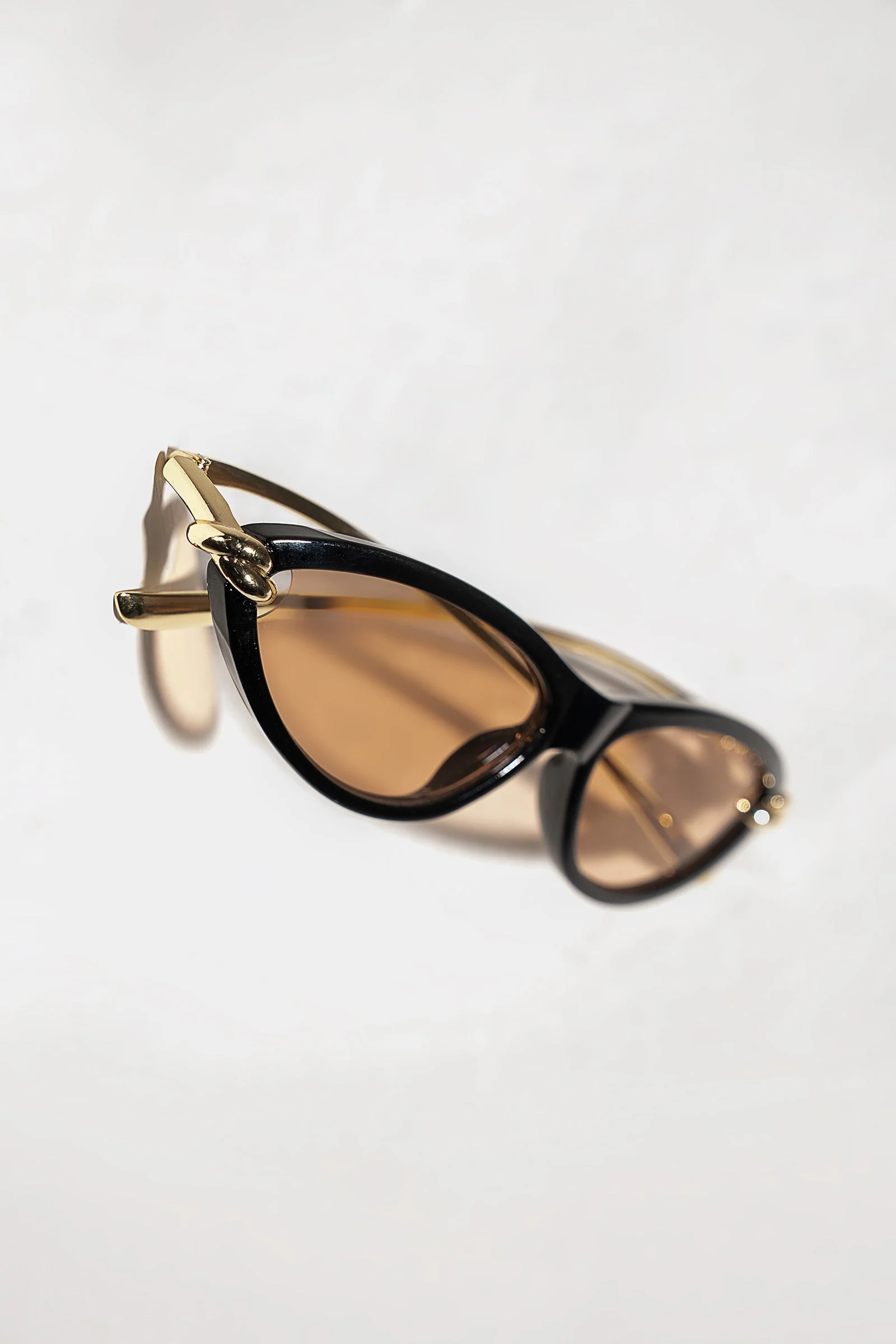 Narrow Cat Eye Sunglasses - Image 4