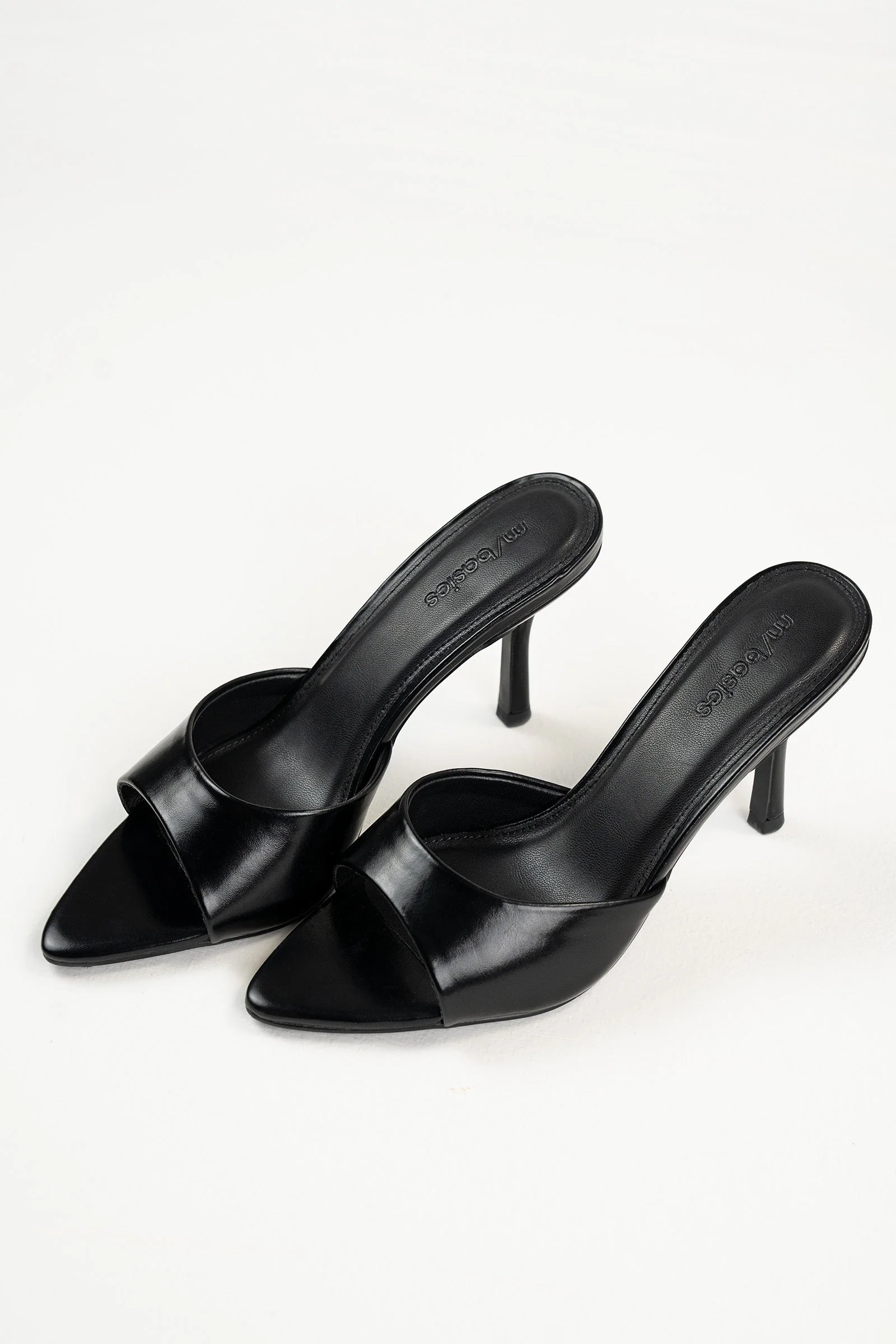 Ocon Pointed Heels - Image 3