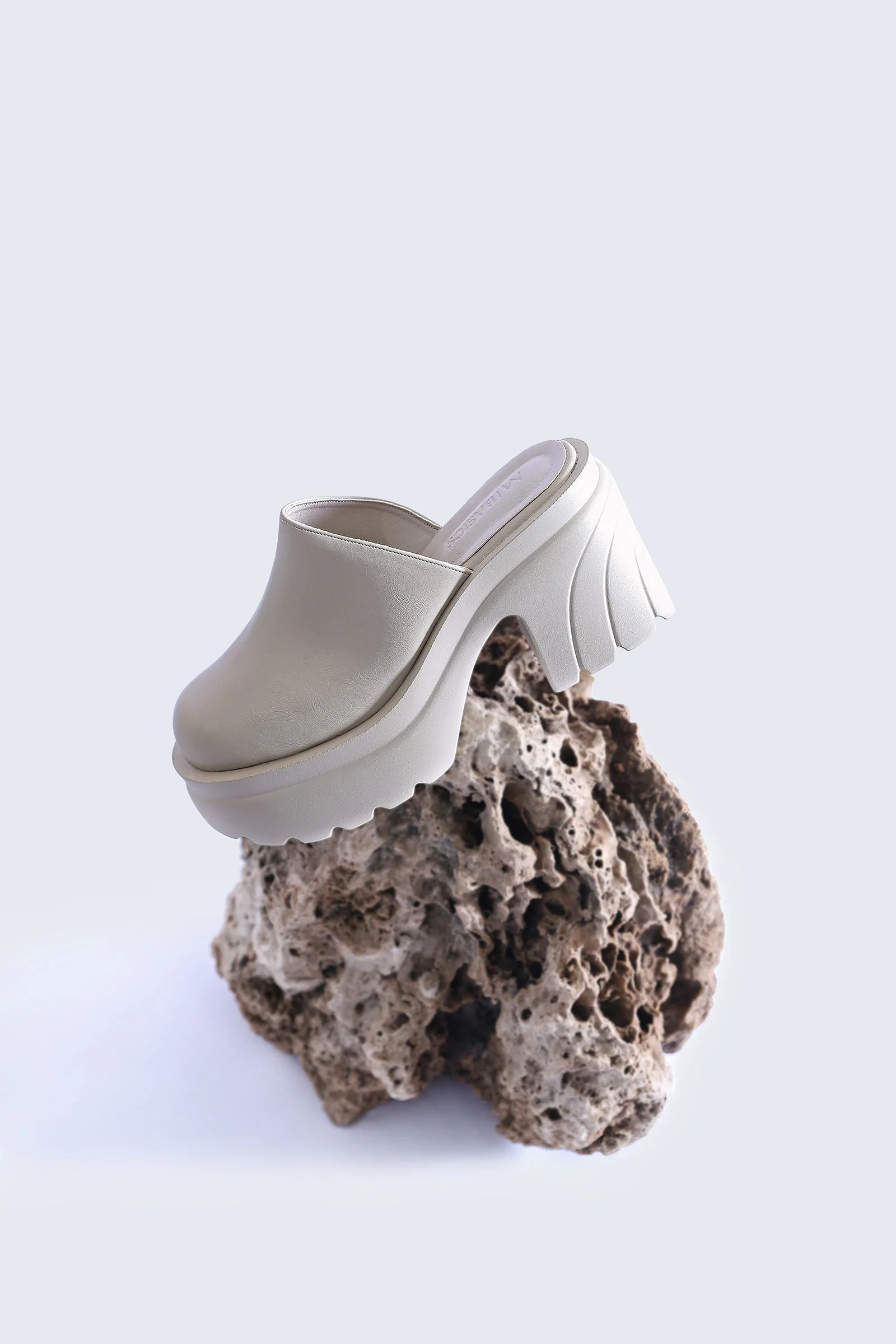 Open Heels - Image 6
