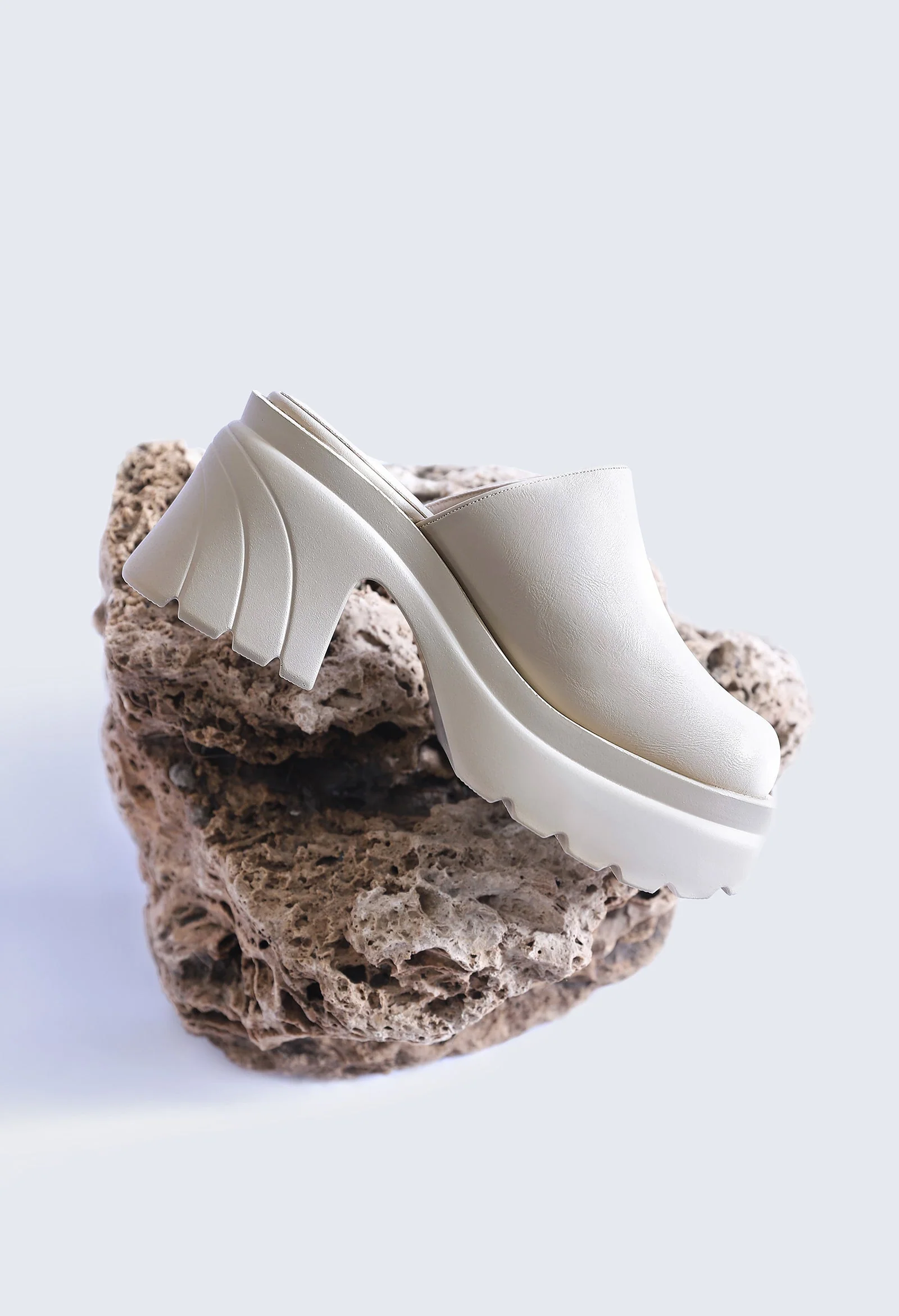 Open Heels - Image 9