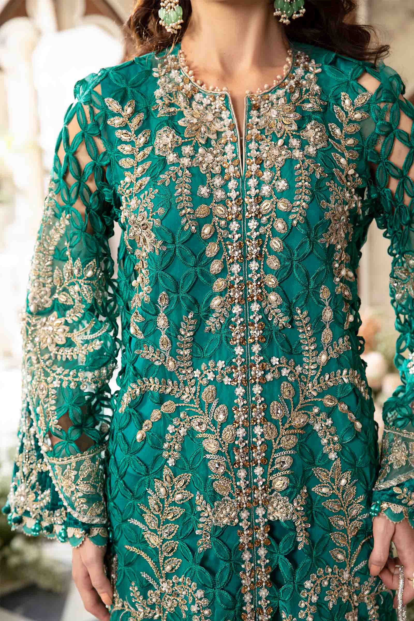 3 Piece Unstitched Embroidered Suit | BD-2806 - Image 8