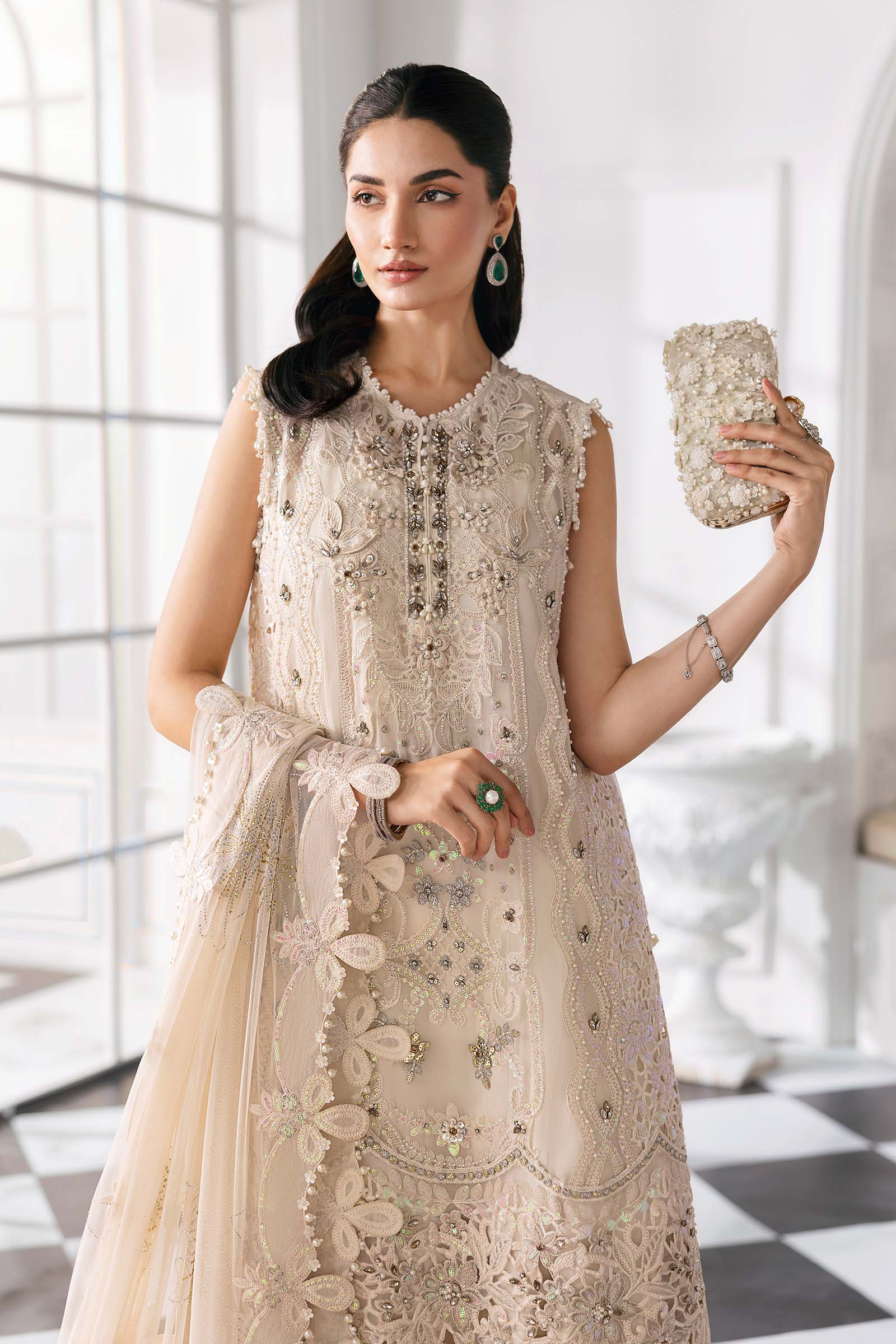 3 Piece Unstitched Embroidered Chiffon Suit | BD-3007 - Image 10