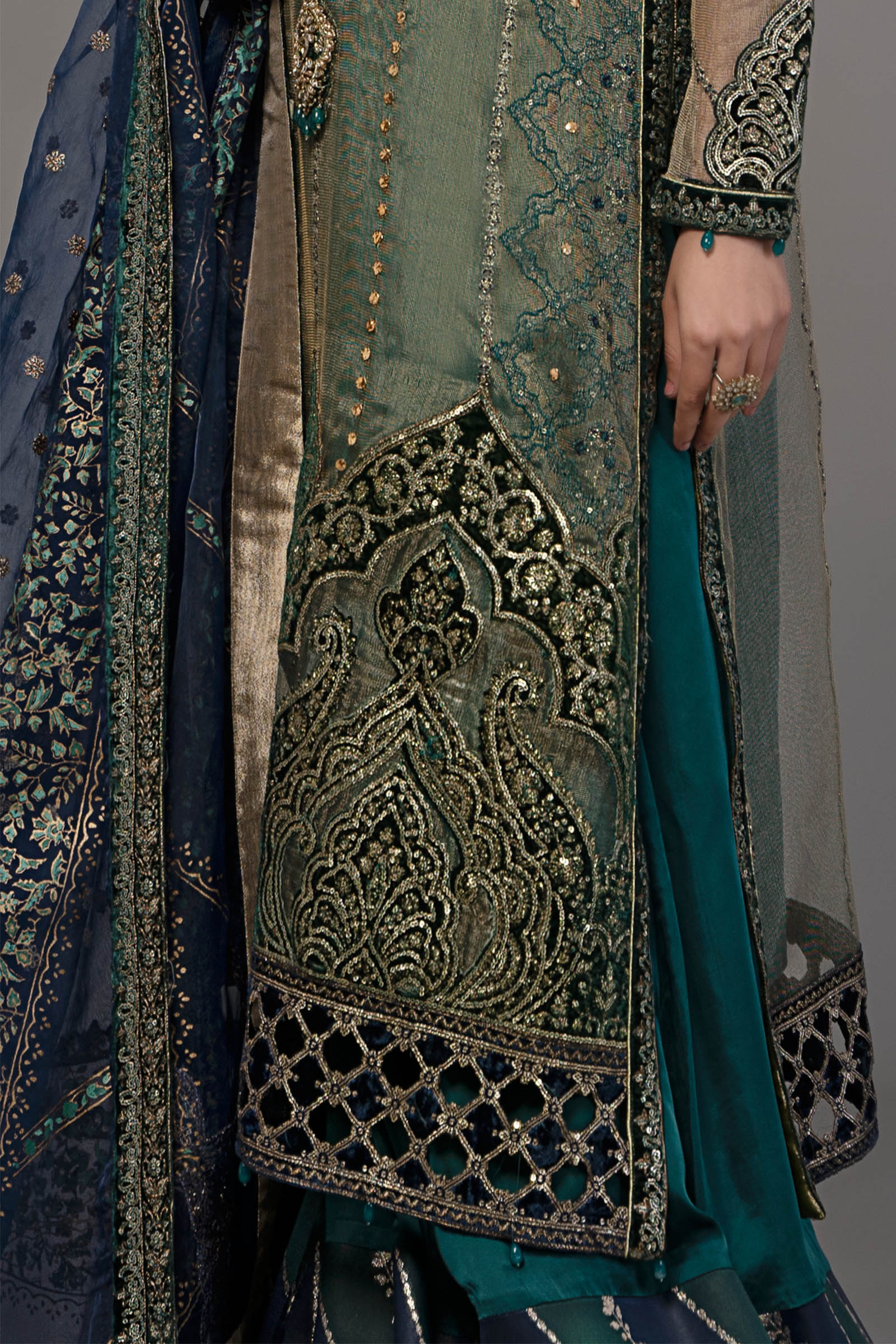 Suit Peacock Shades BDS-2508 - Image 3