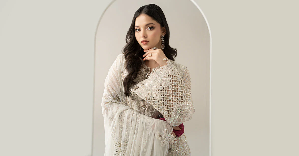 3 Piece Embroidered Chiffon Suit | BDS-3007 - Image 11