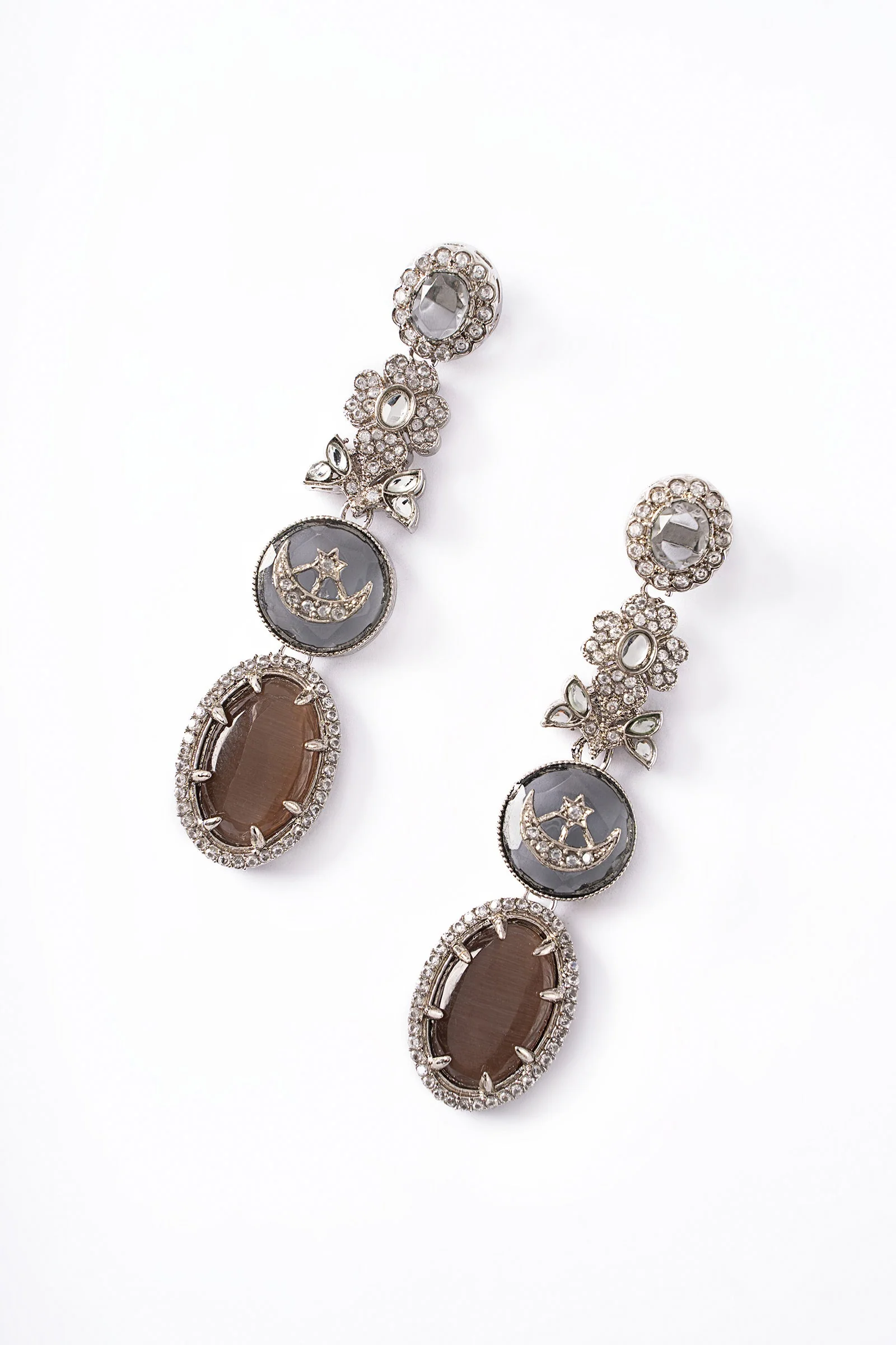 Chaand Taara Earrings - Image 4