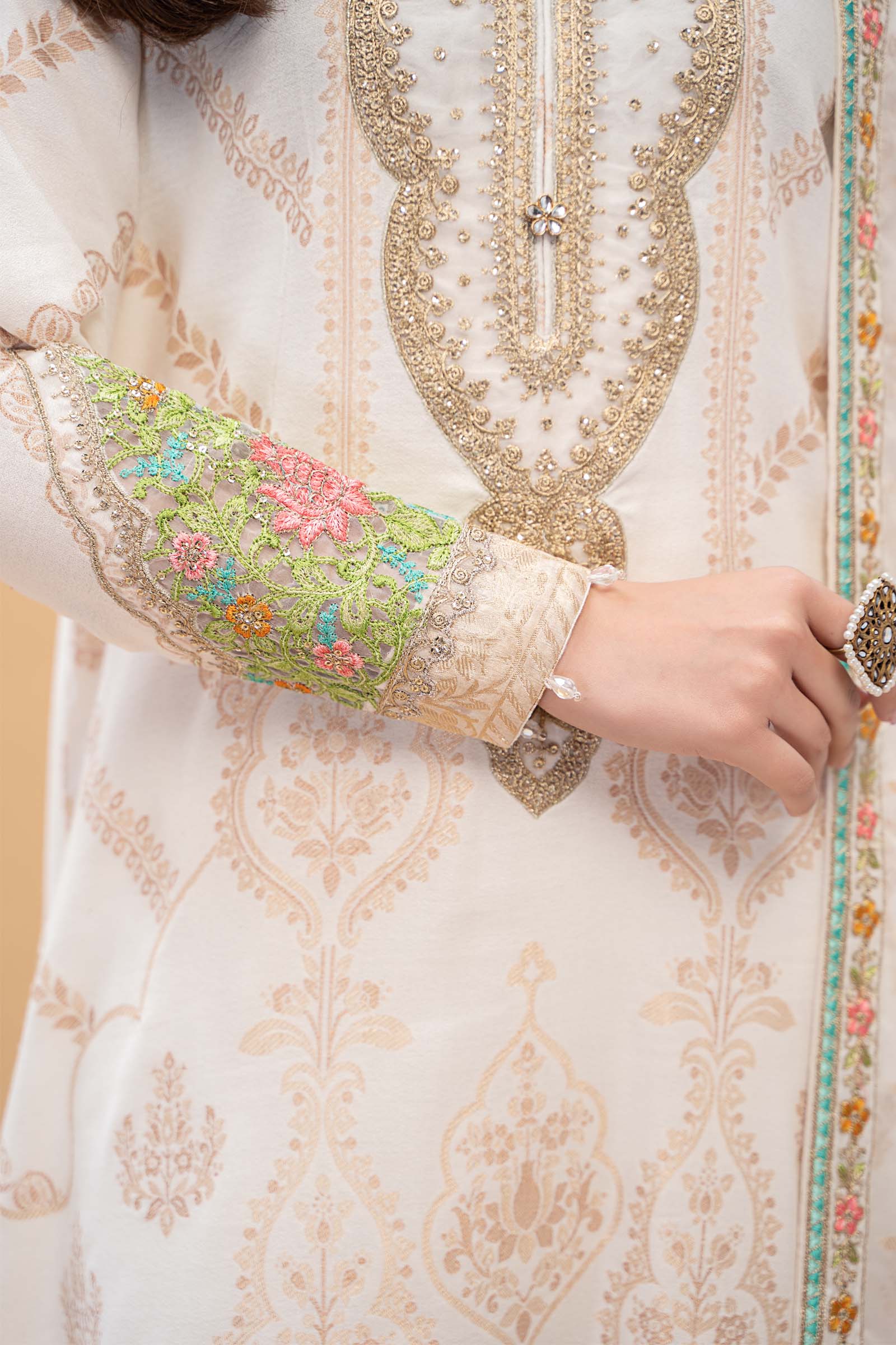 Suit Ivory CSS-604 - Image 3