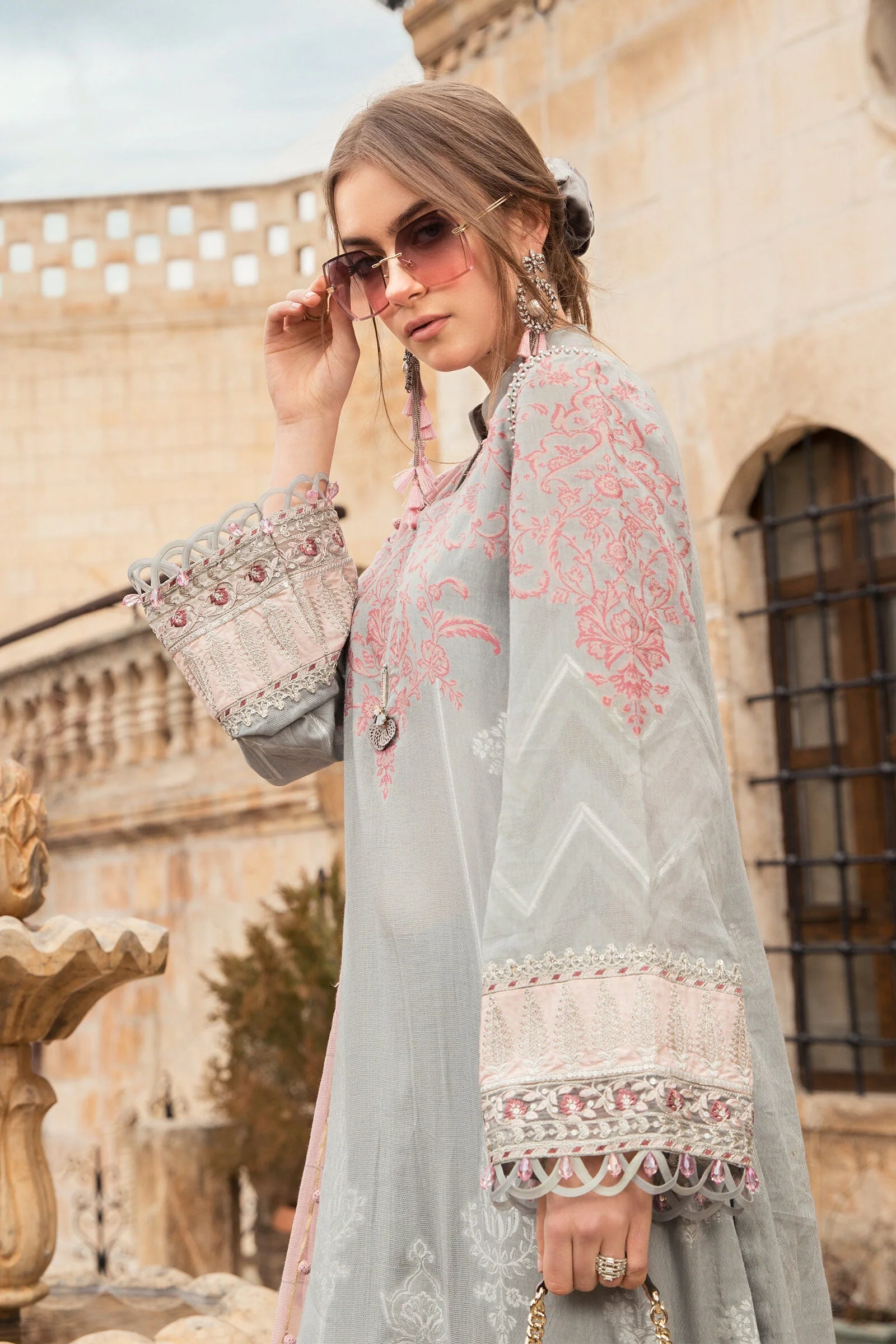 Unstitched Lawn D-2103-B - Image 2
