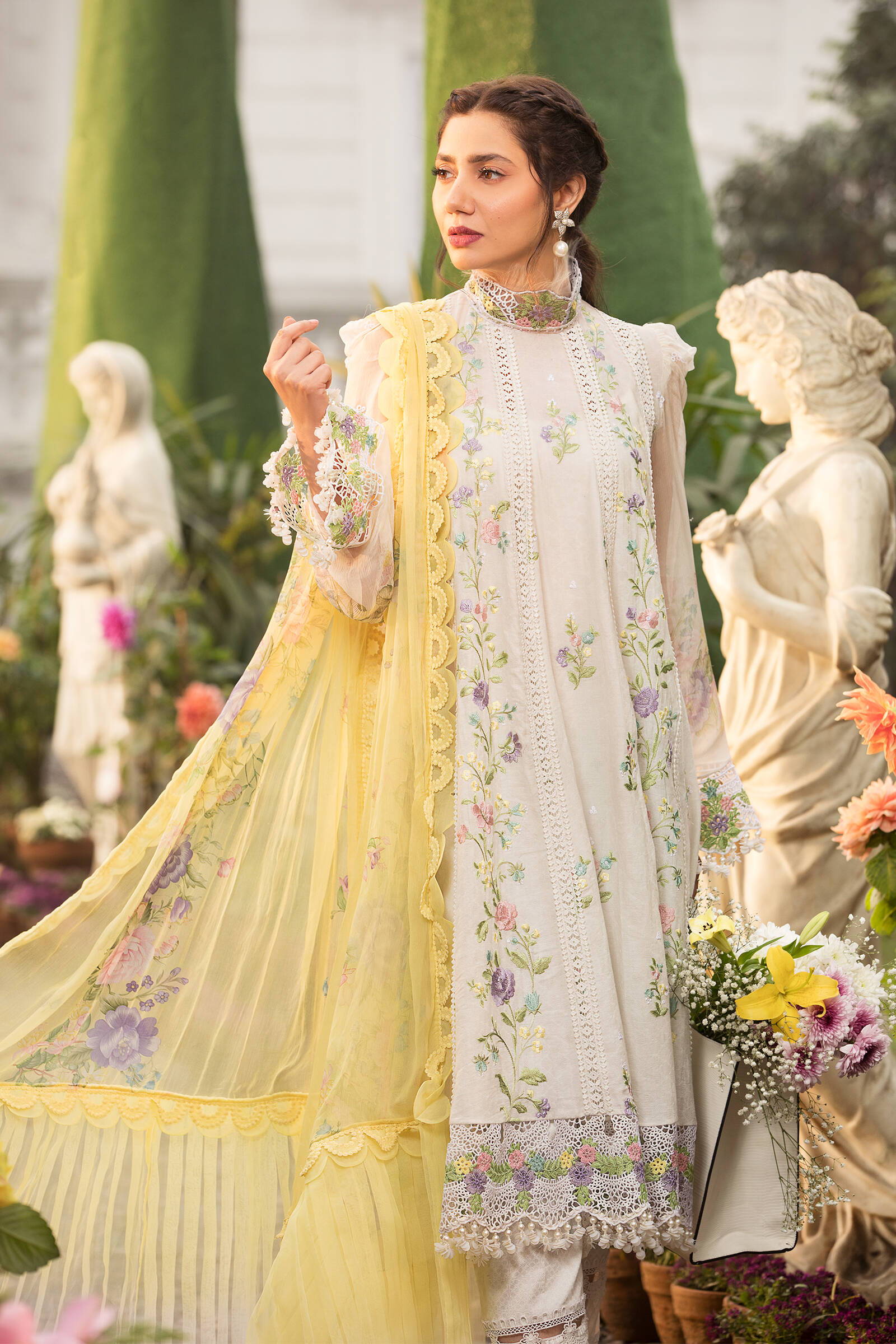 Unstitched Lawn D-2203-A - Image 2
