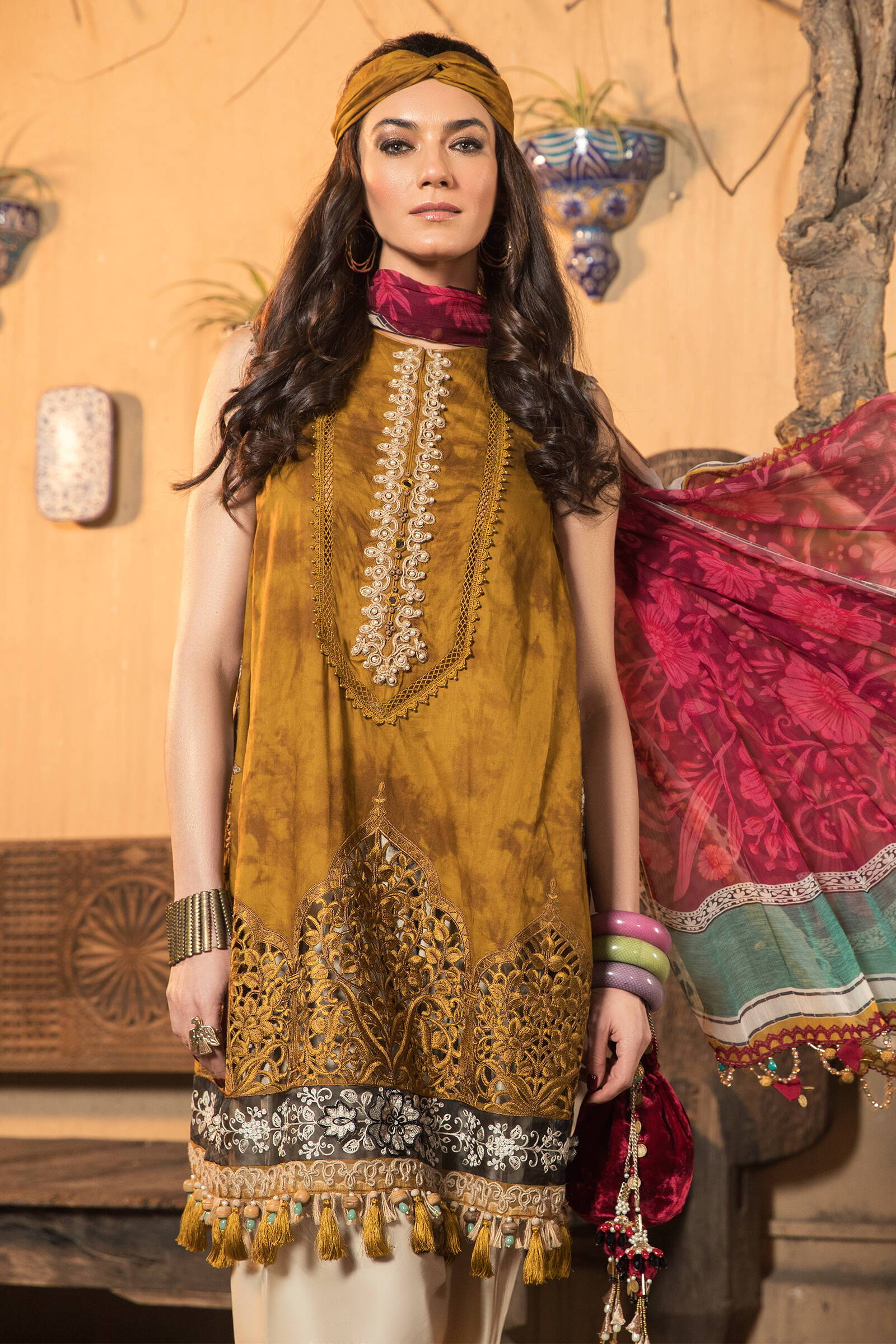 Unstitched Lawn D-2214-A - Image 2