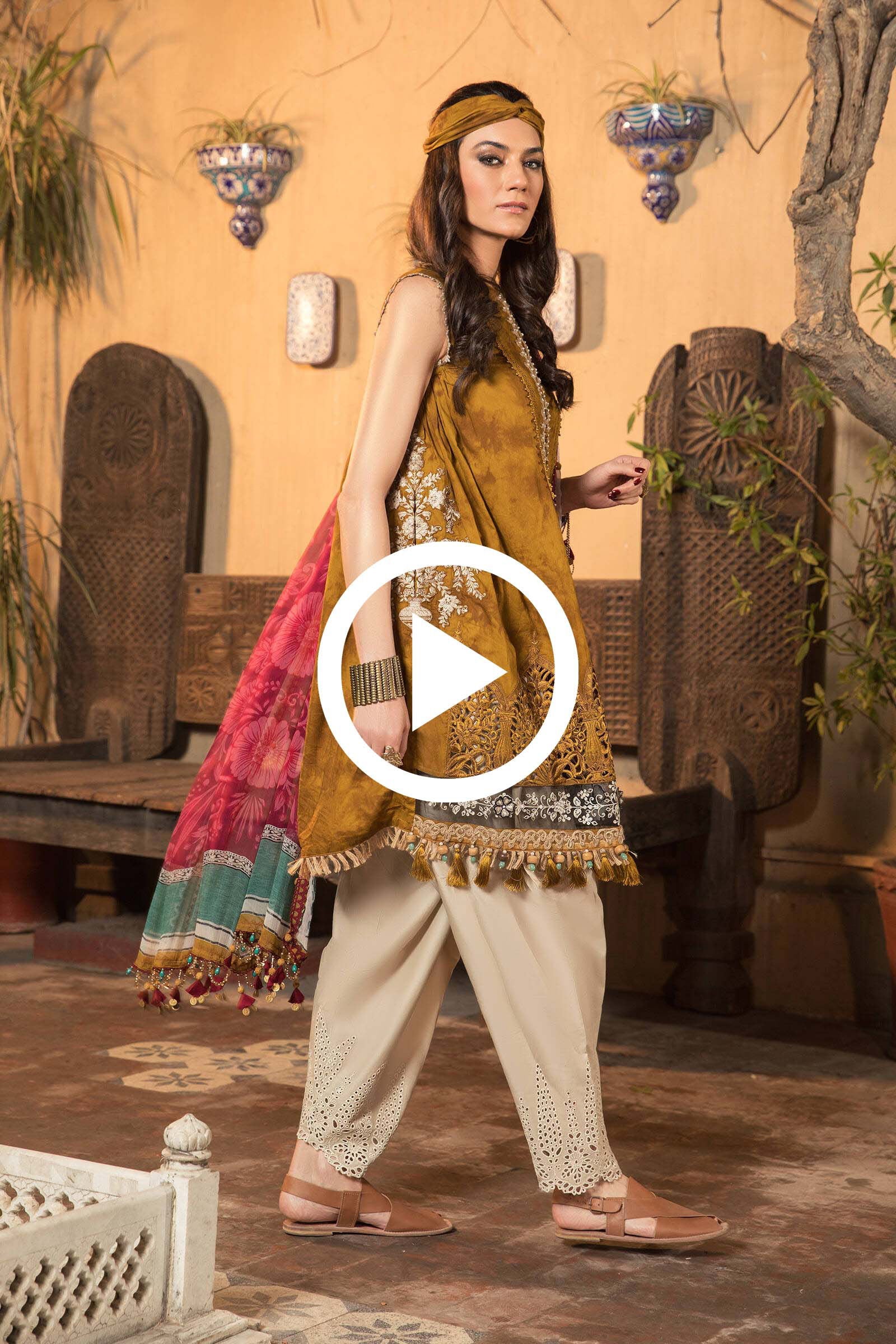 Unstitched Lawn D-2214-A - Image 3
