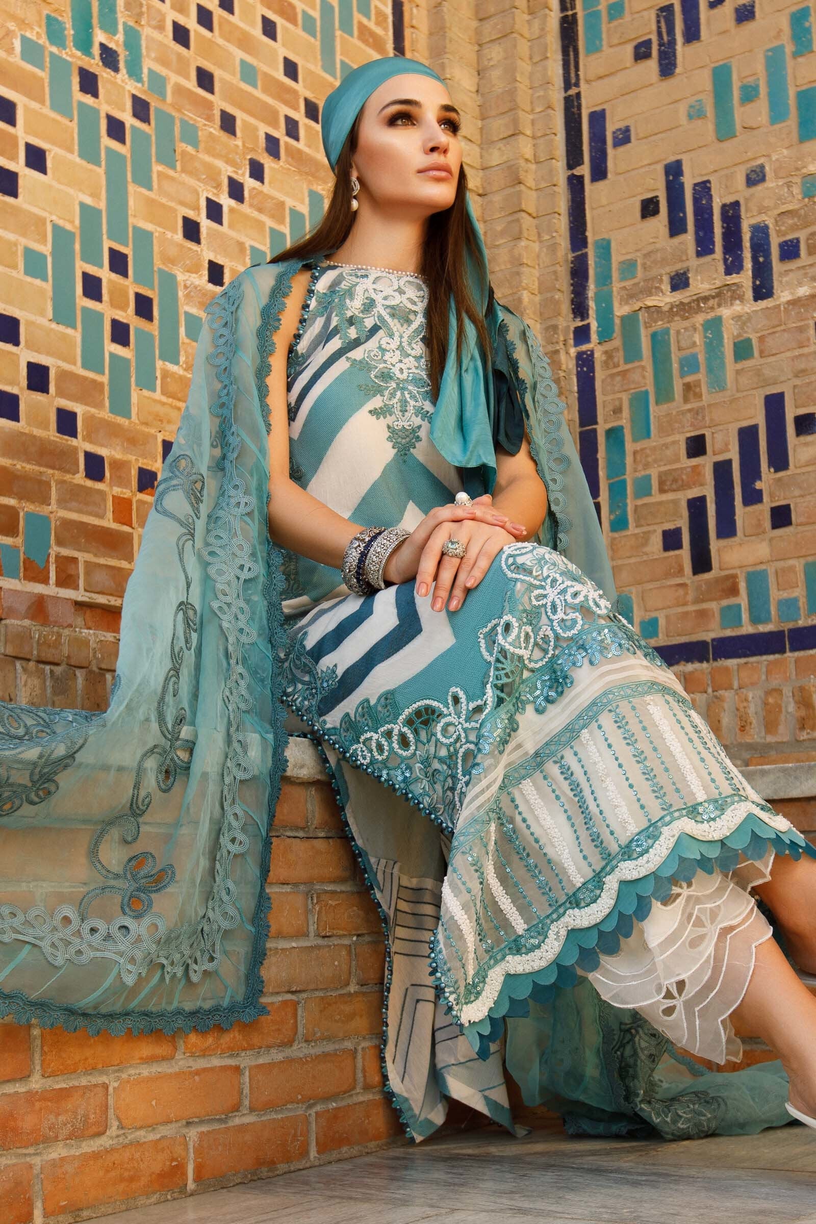 Unstitched Lawn | D-2314-B - Image 2