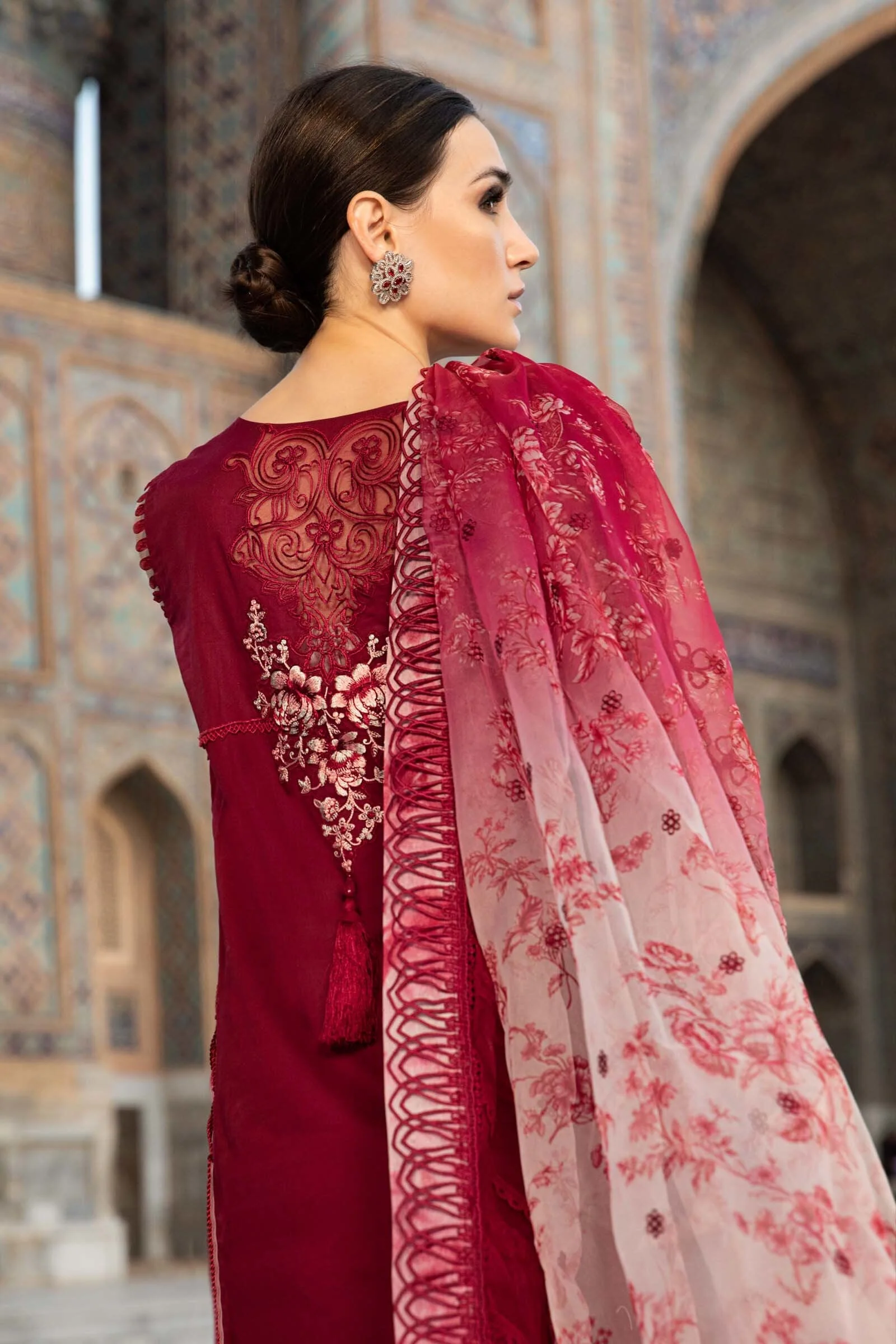 Unstitched Lawn | D-2315-B - Image 4