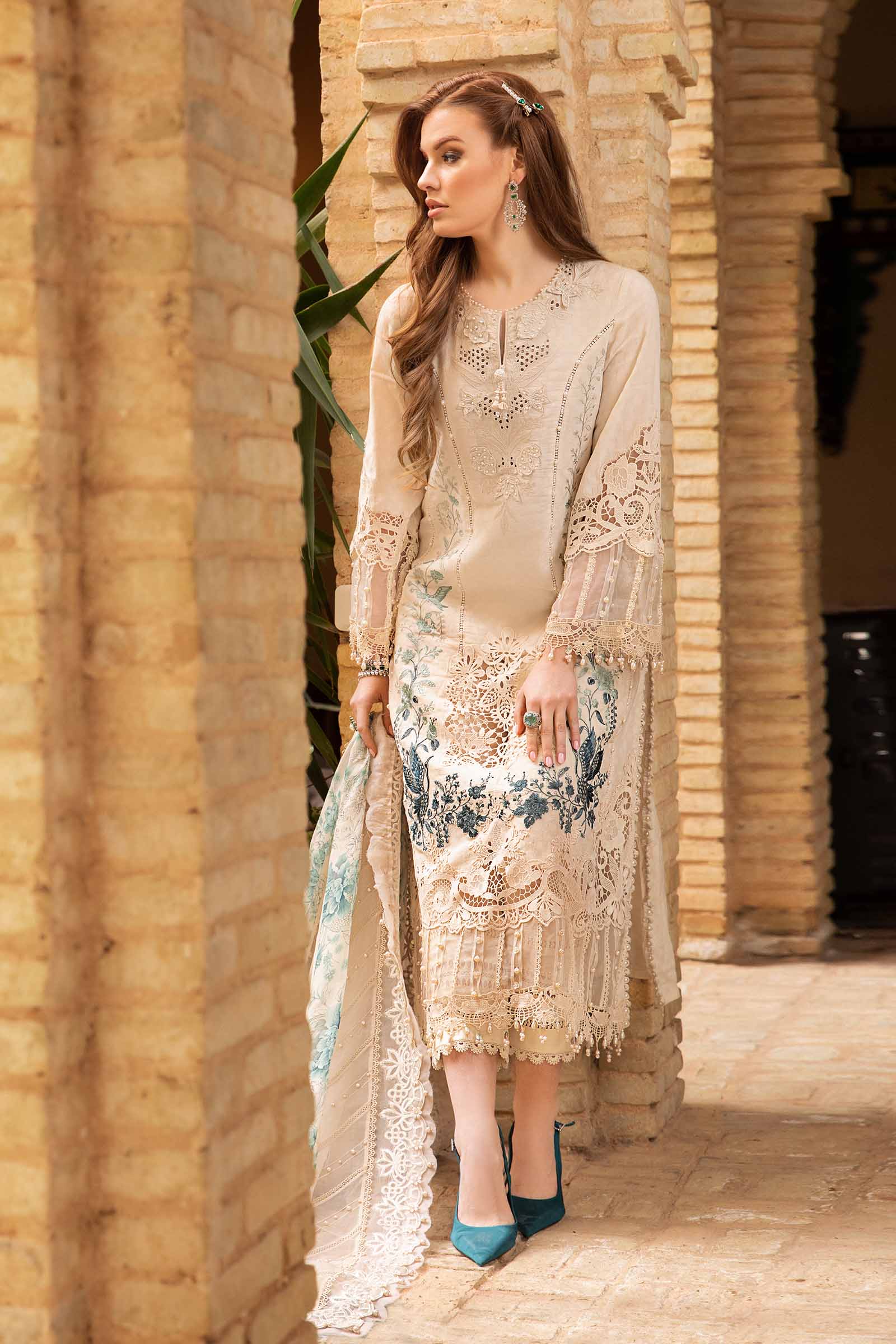 Unstitched Lawn | D-2414-B - Image 3