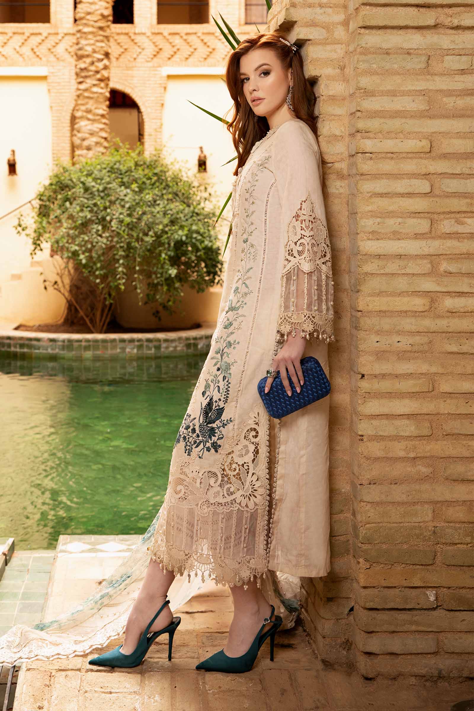 Unstitched Lawn | D-2414-B - Image 5