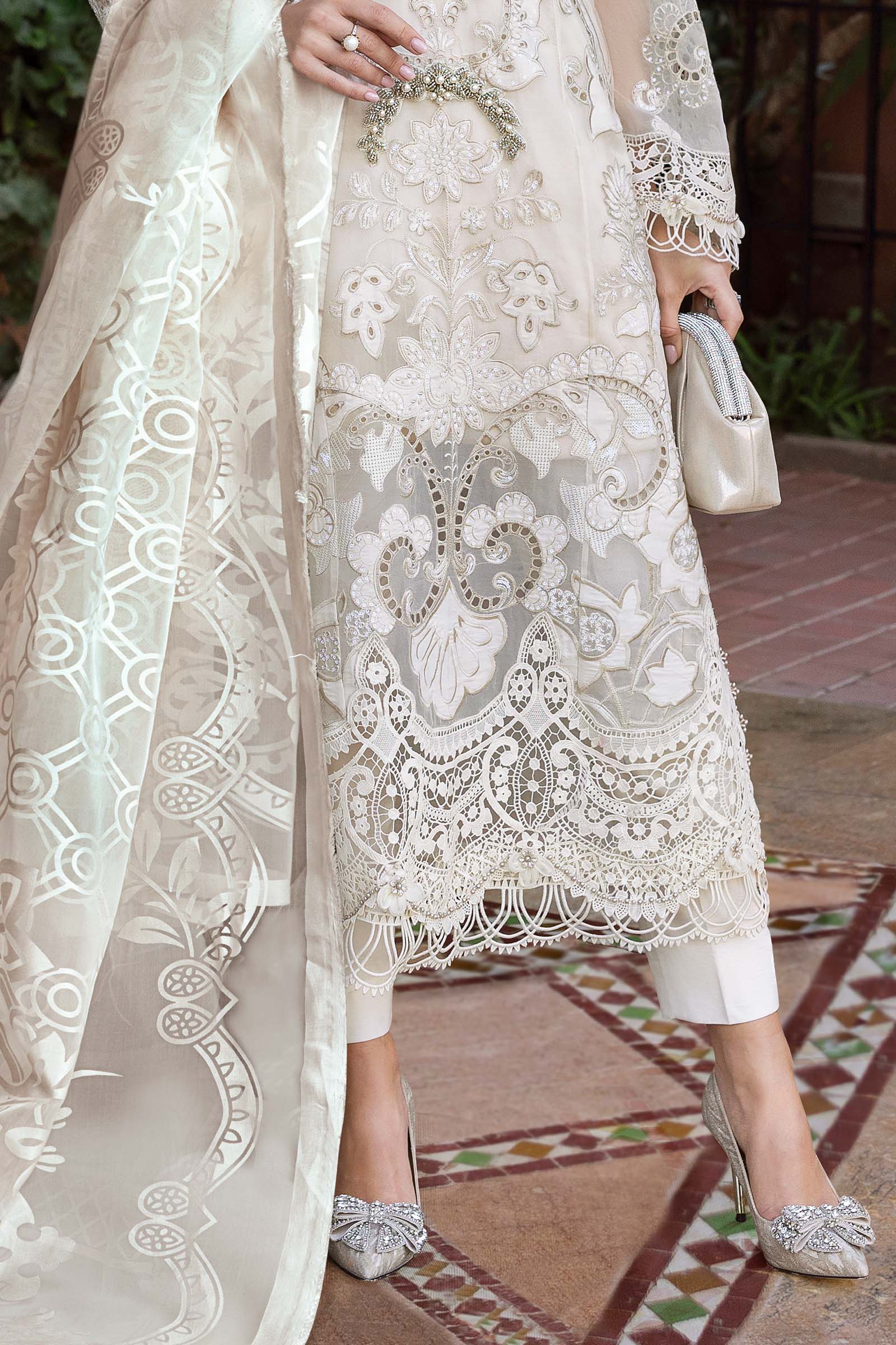 3 Piece Unstitched Embroidered Organza Suit | D-2506-A - Image 4