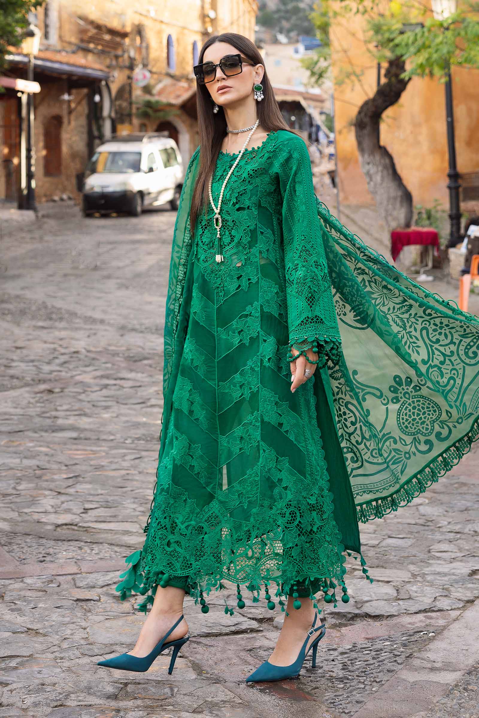3 Piece Unstitched Embroidered Lawn Suit | D-2508-B - Image 5
