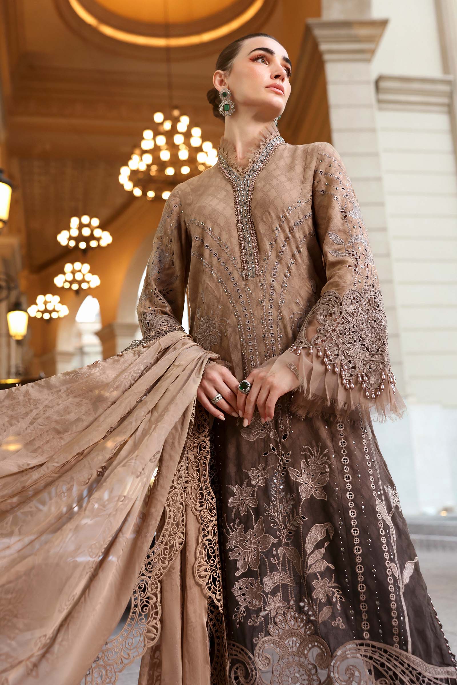 3 Piece Unstitched Embroidered Jacquard Lawn Suit - Image 5