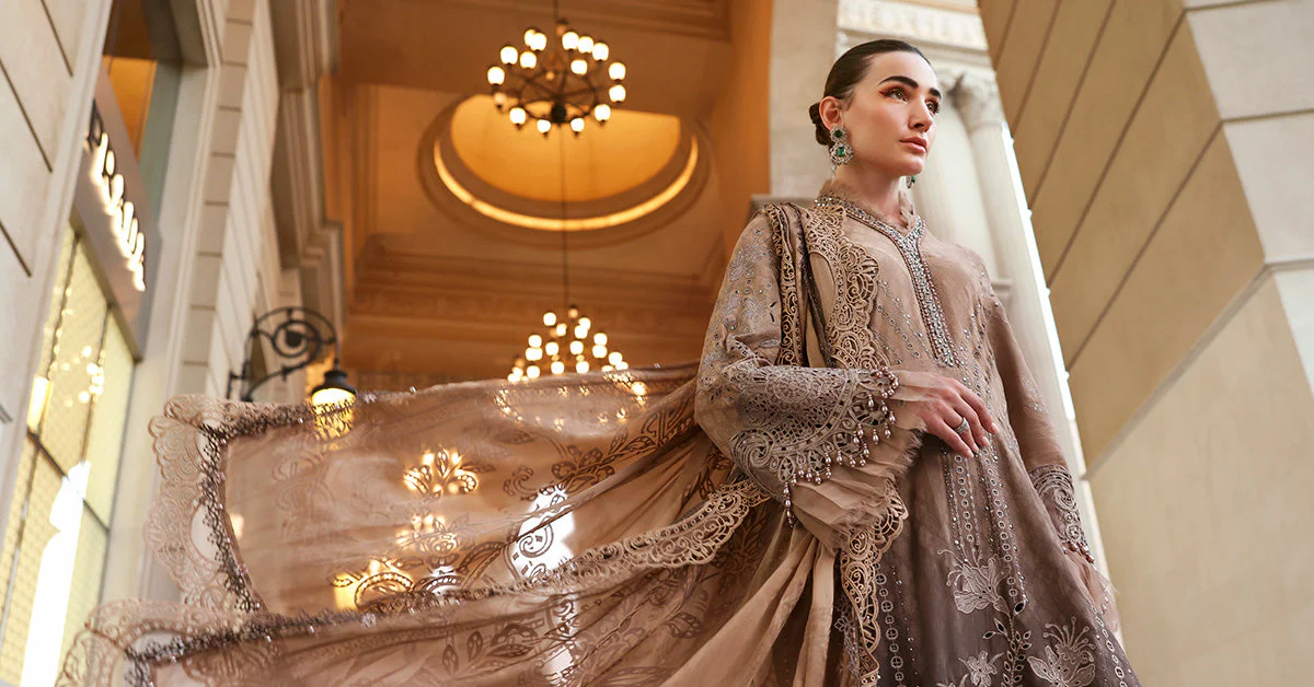 3 Piece Unstitched Embroidered Jacquard Lawn Suit - Image 9