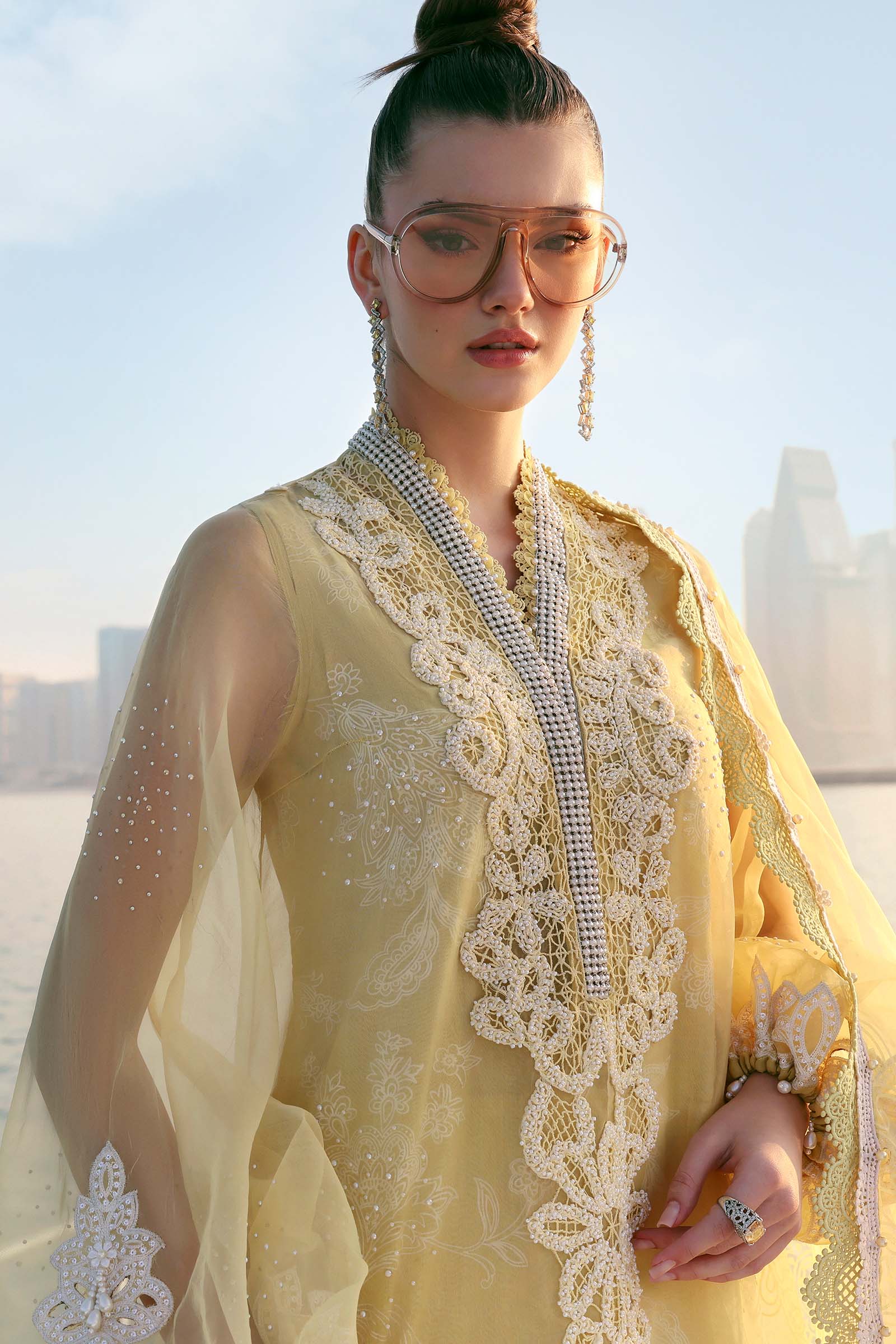 3 Piece Unstitched Embroidered Organza Suit - Image 2