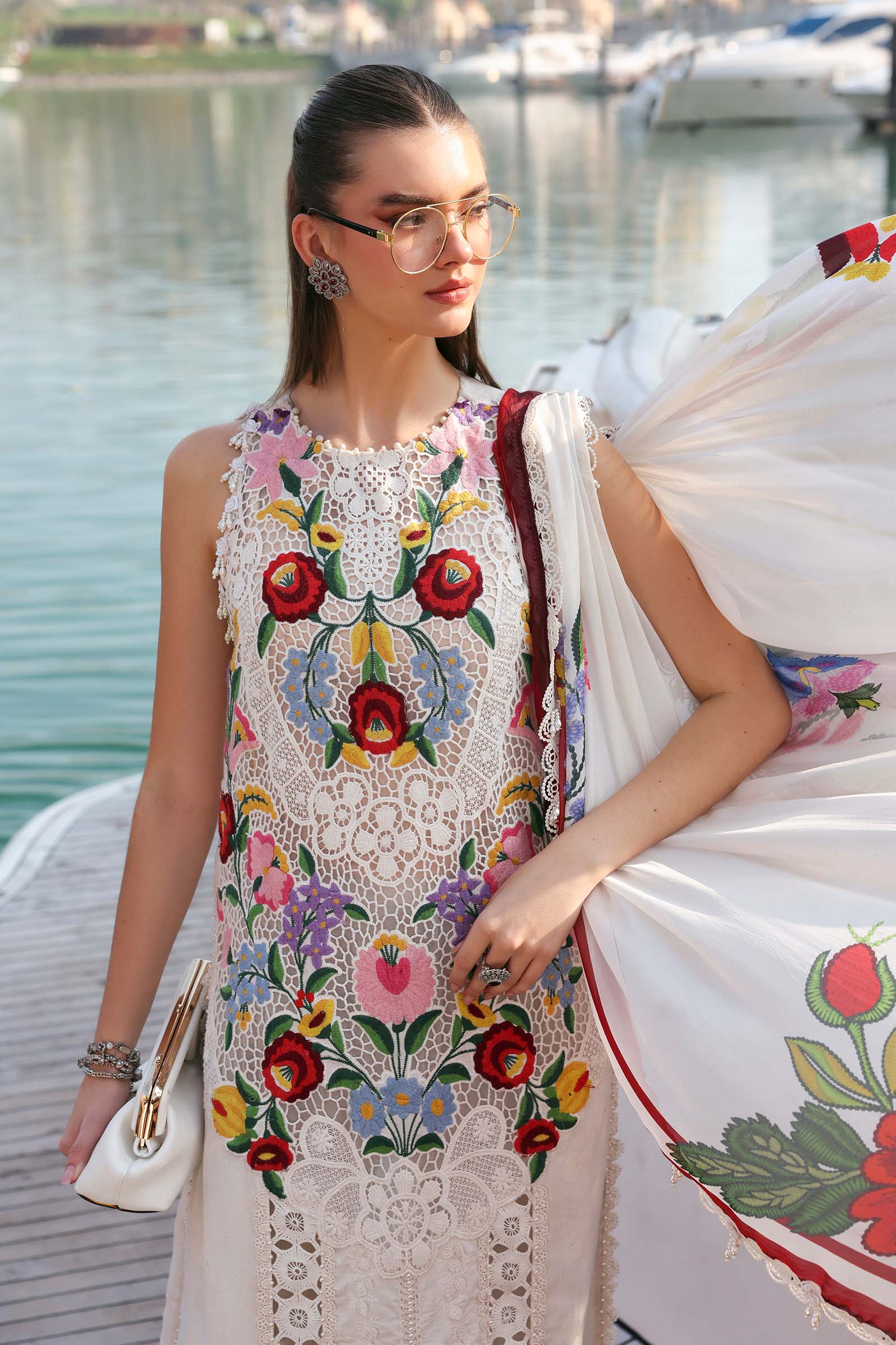 3 Piece Unstitched Embroidered Jacquard Lawn Suit - Image 4