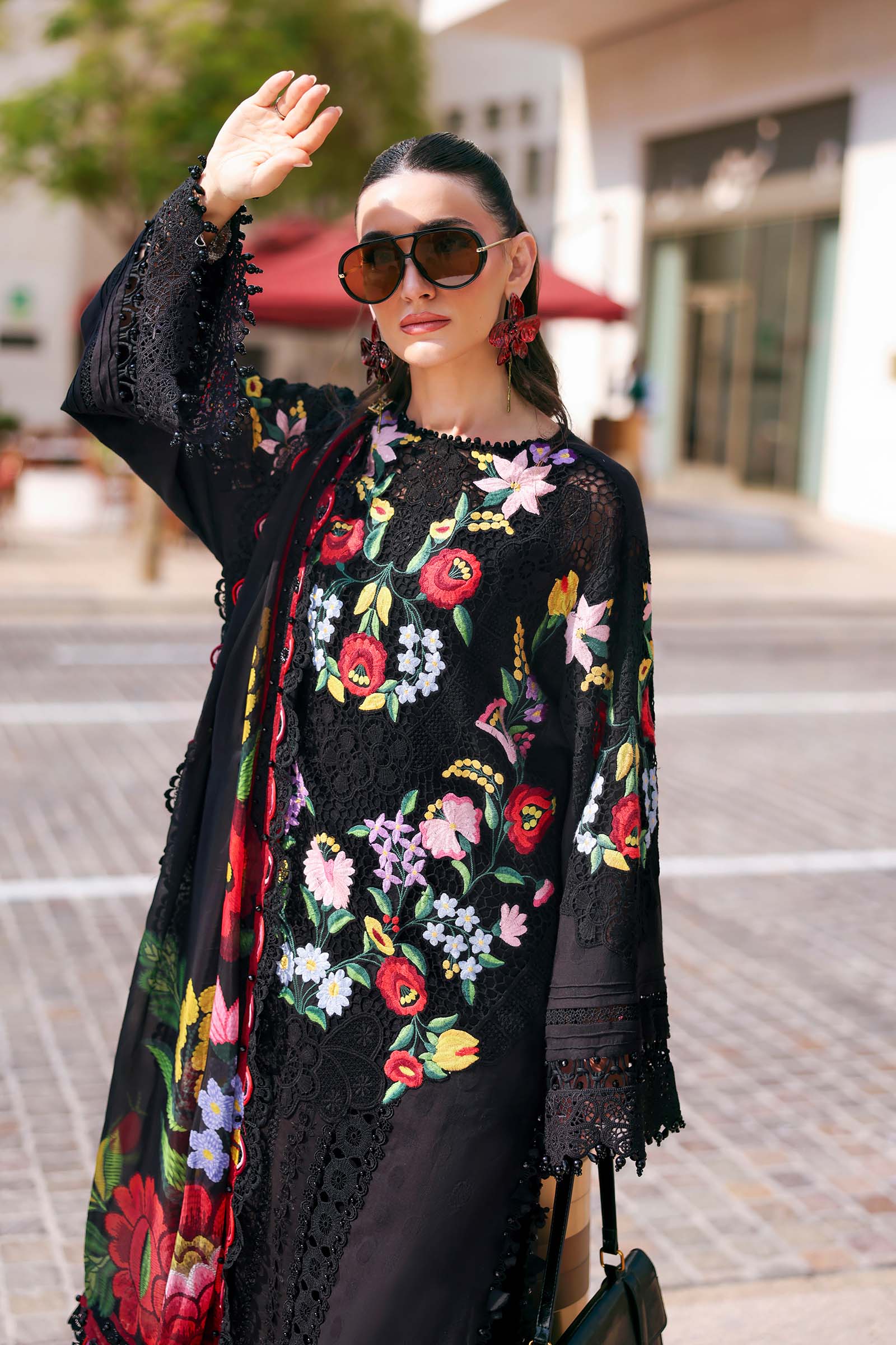 3 Piece Unstitched Embroidered Jacquard Lawn Suit - Image 5