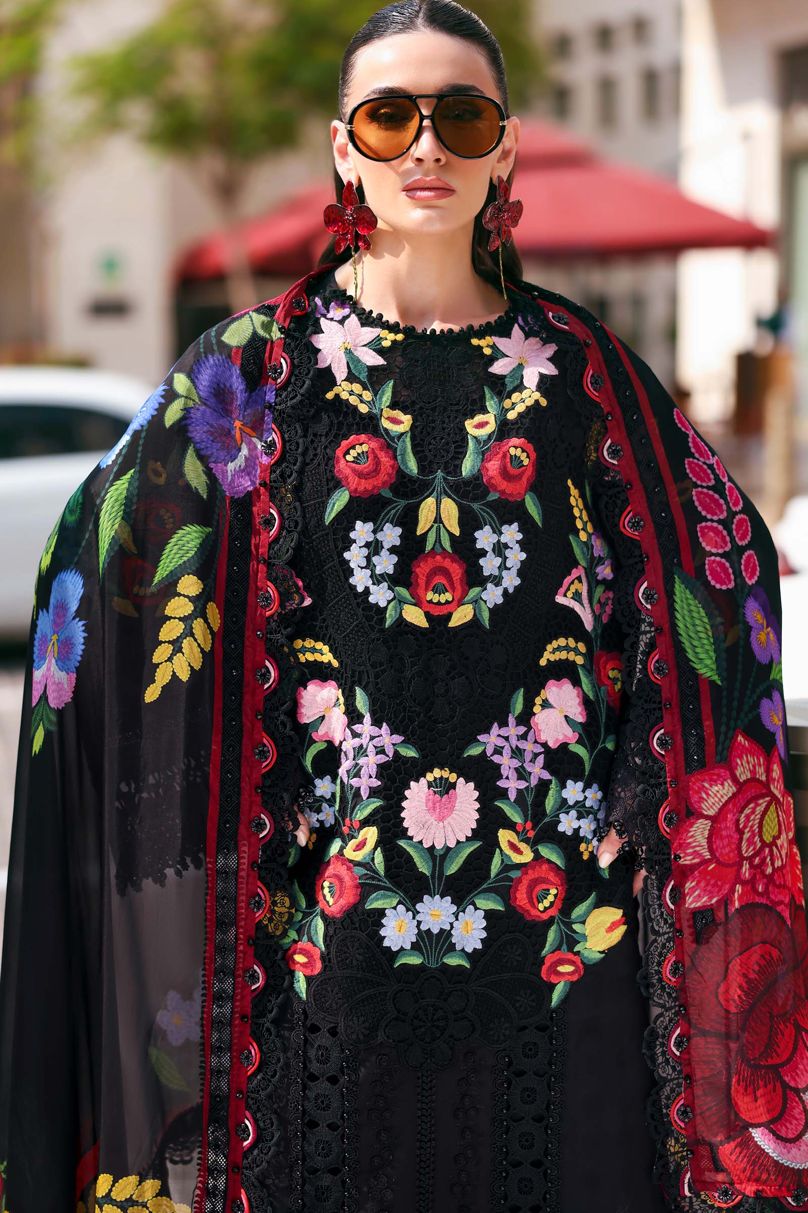 3 Piece Unstitched Embroidered Jacquard Lawn Suit - Image 6