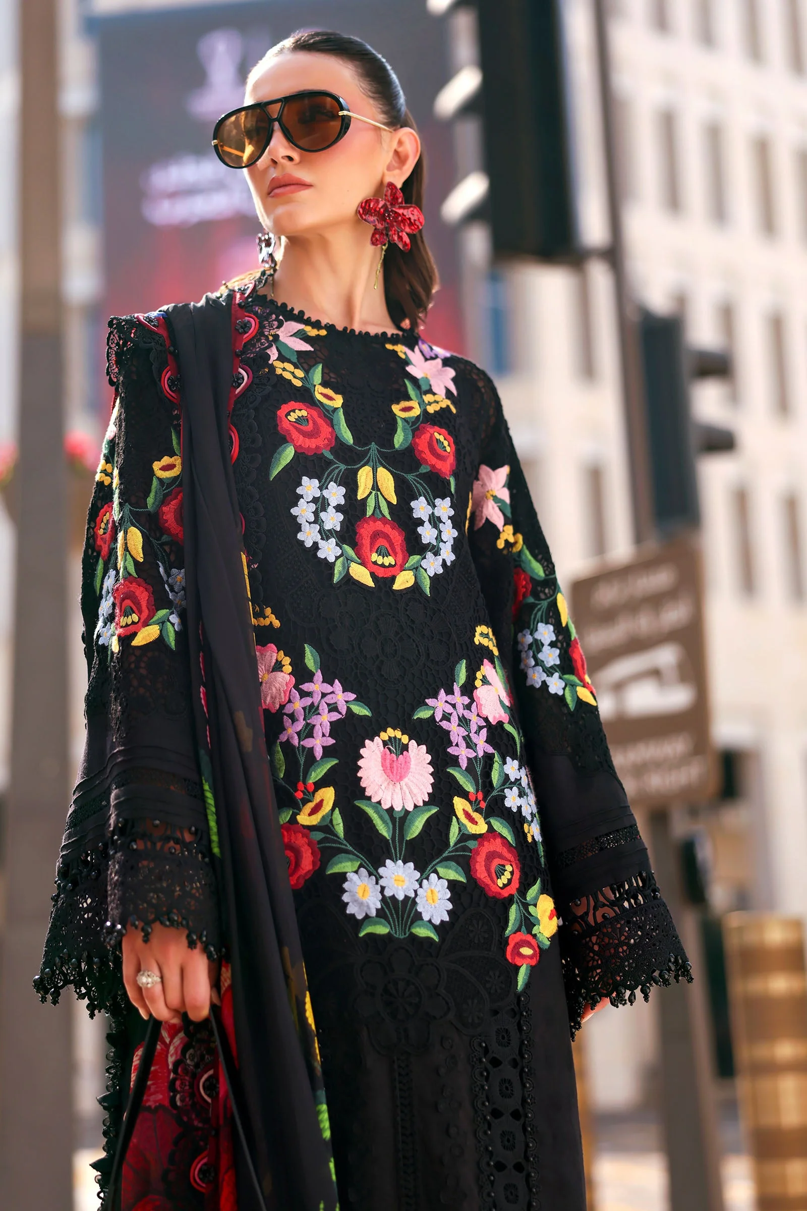 3 Piece Unstitched Embroidered Jacquard Lawn Suit - Image 7