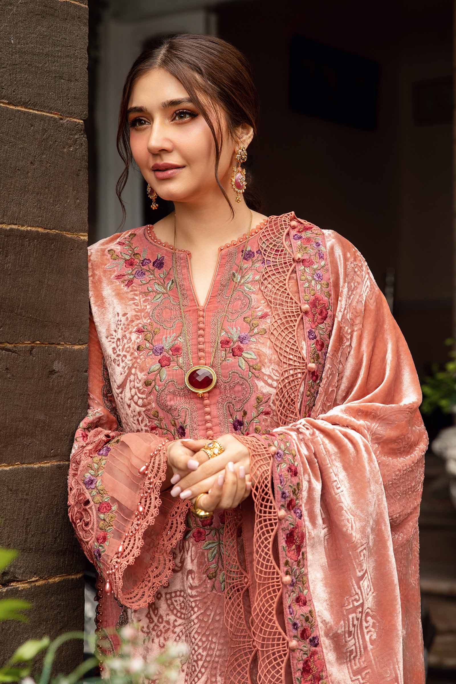 3 Piece Unstitched Embroidered Palachi Suit | DL-1206 - Image 2