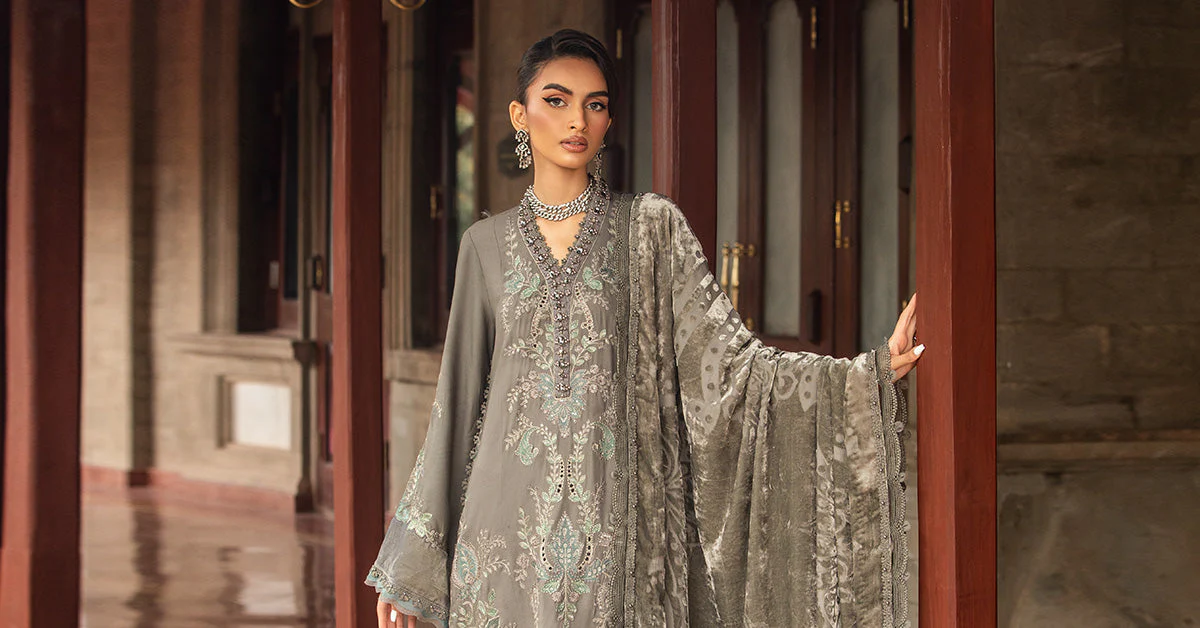 3 Piece Unstitched Embroidered Velvet Suit | DL-1209 - Image 9