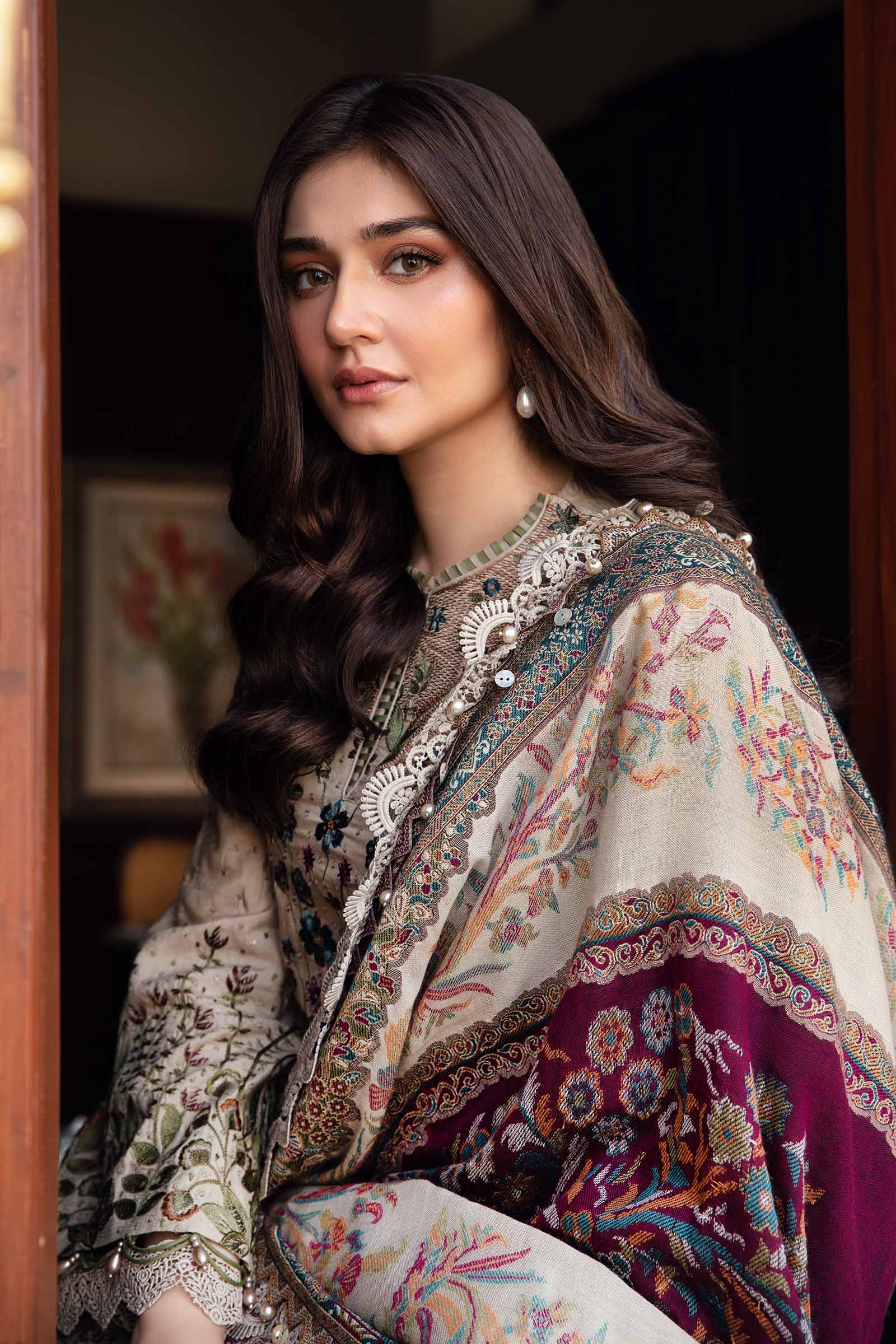 3 Piece Unstitched Embroidered Linen Suit | DL-1211 - Image 3