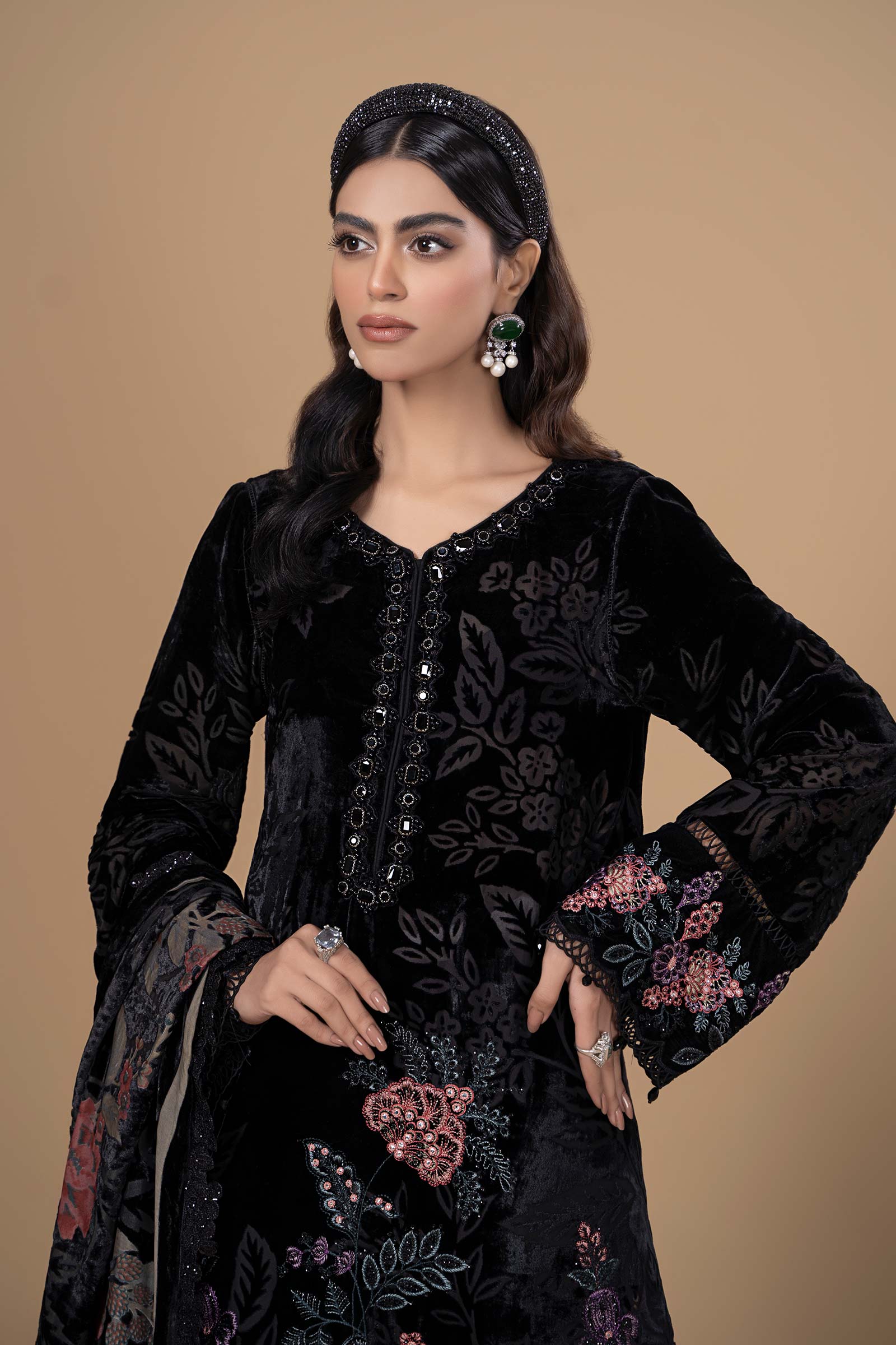 Suit Black DLS-1102 - Image 2