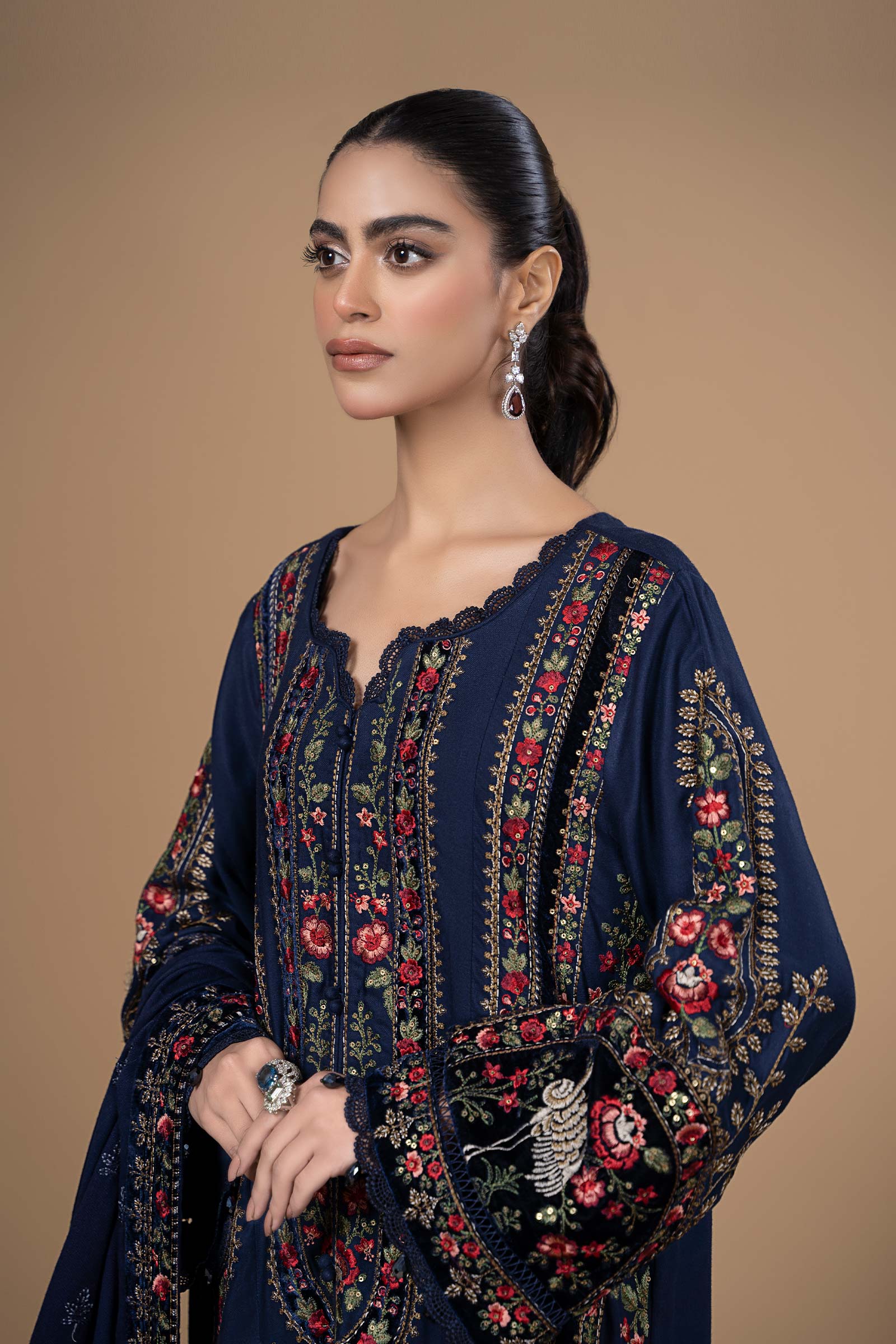 Suit Navy Blue DLS-1109 - Image 2