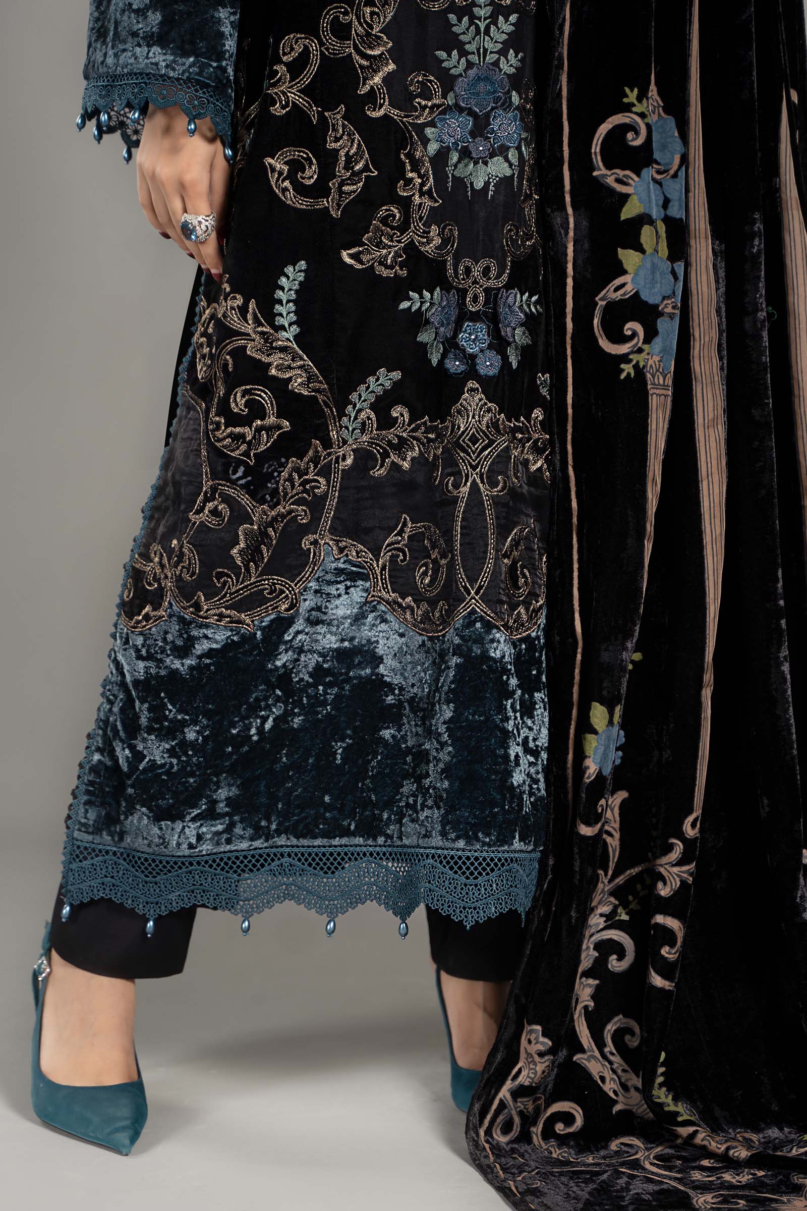 3 Piece Embroidered Velvet Suit | DLS-1208 - Image 5
