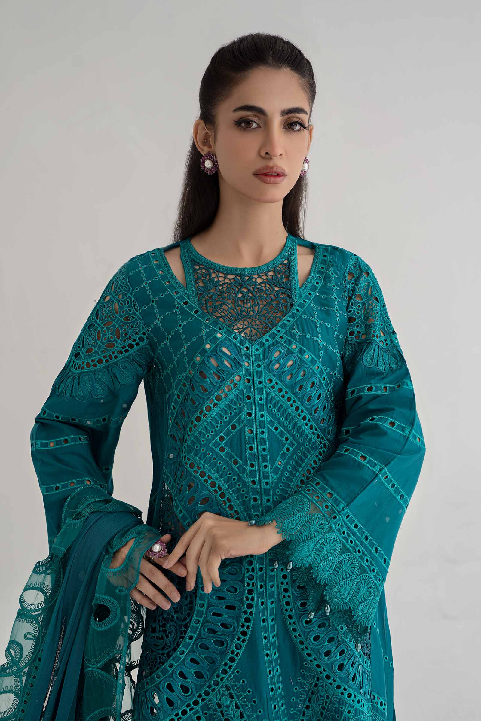 3 Piece Embroidered Lawn Suit | DS-2402-A - Image 2