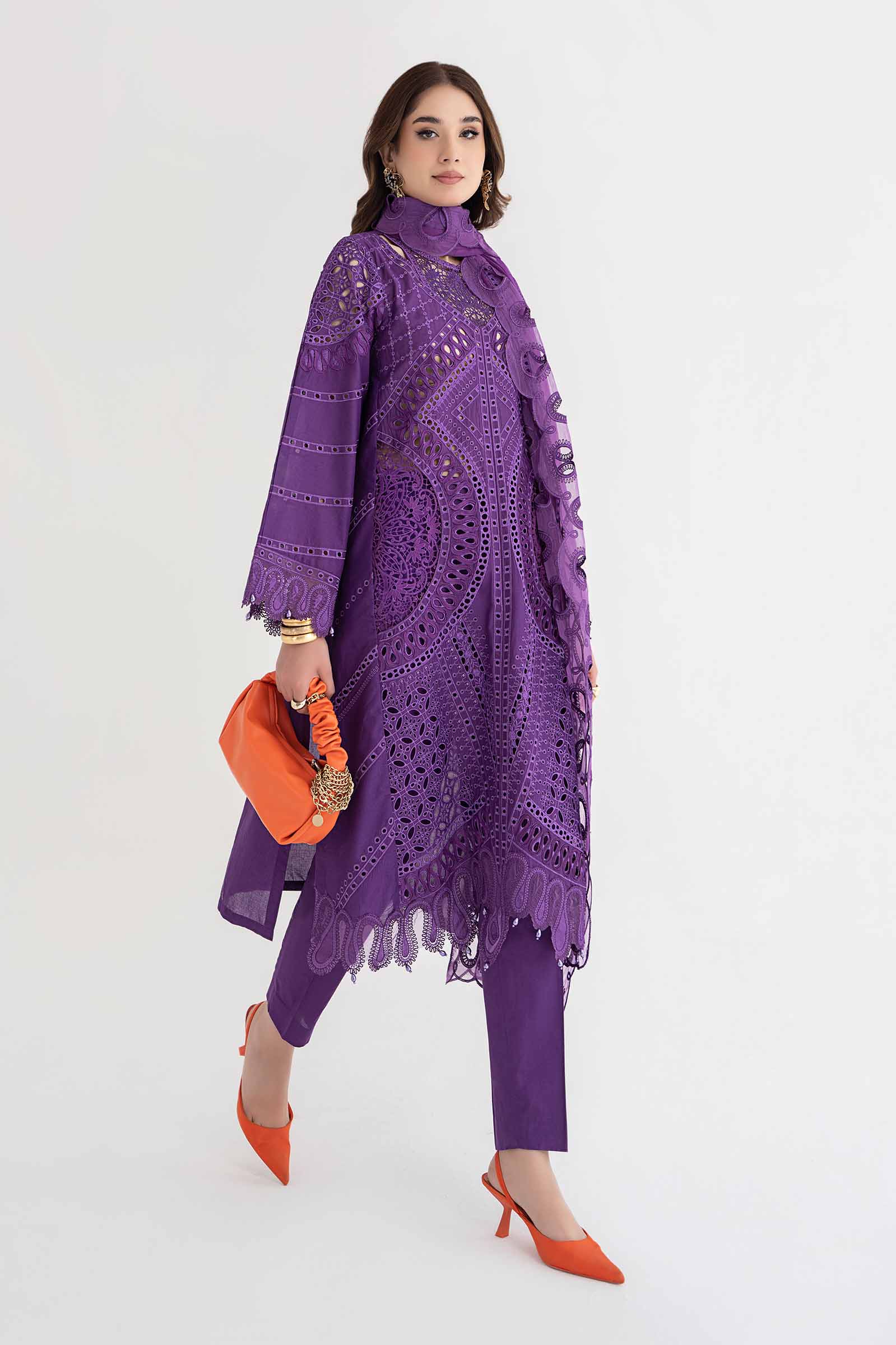 3 Piece Embroidered Lawn Suit | DS-2402-B - Image 8