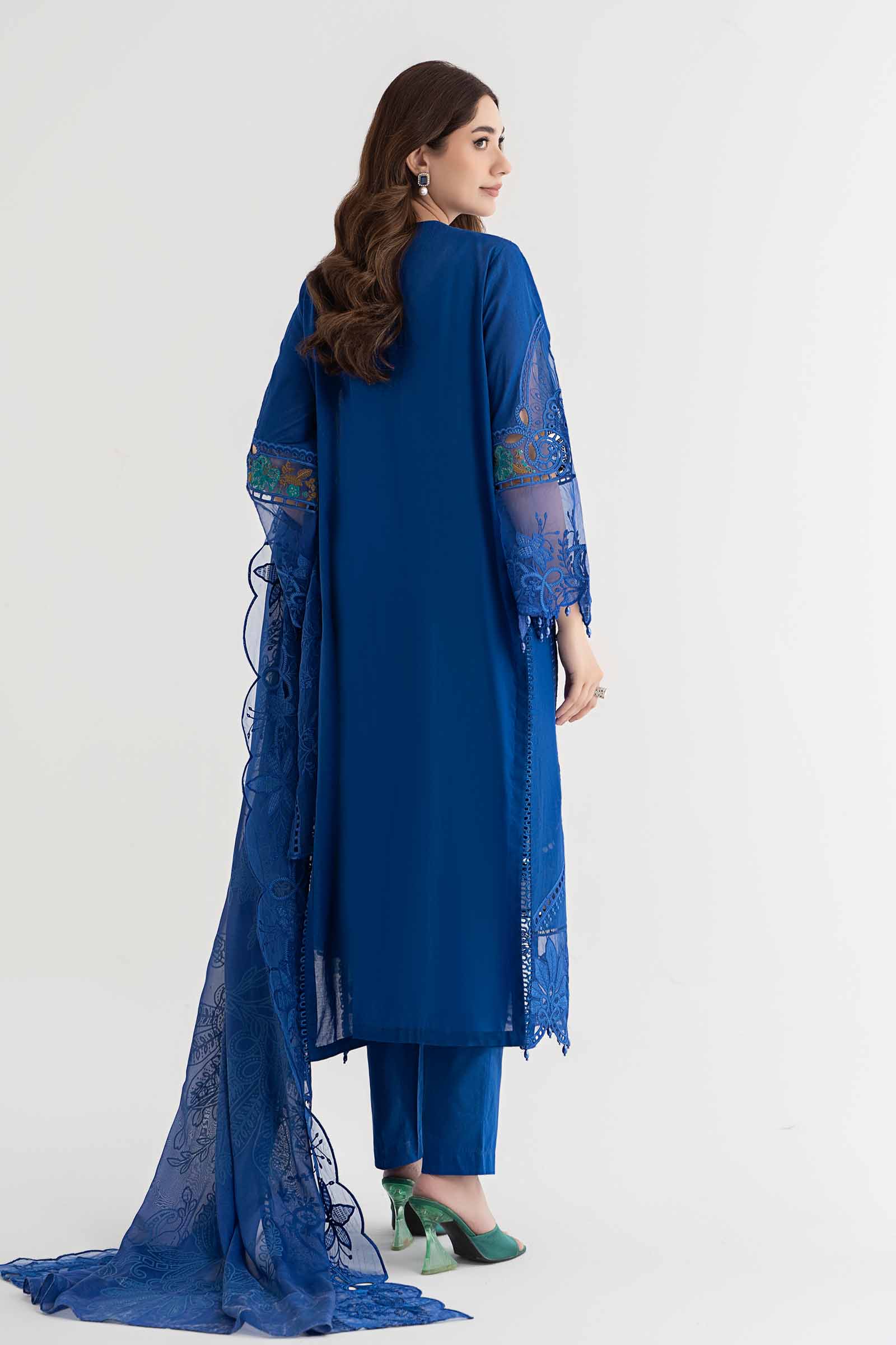 3 Piece Embroidered Lawn Suit | DS-2404-B - Image 7